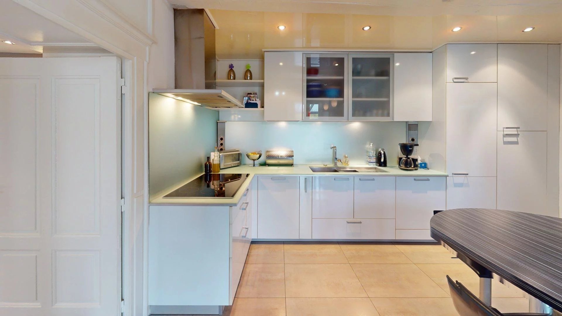 Agence immobilière de AXHOME IMMO SARL