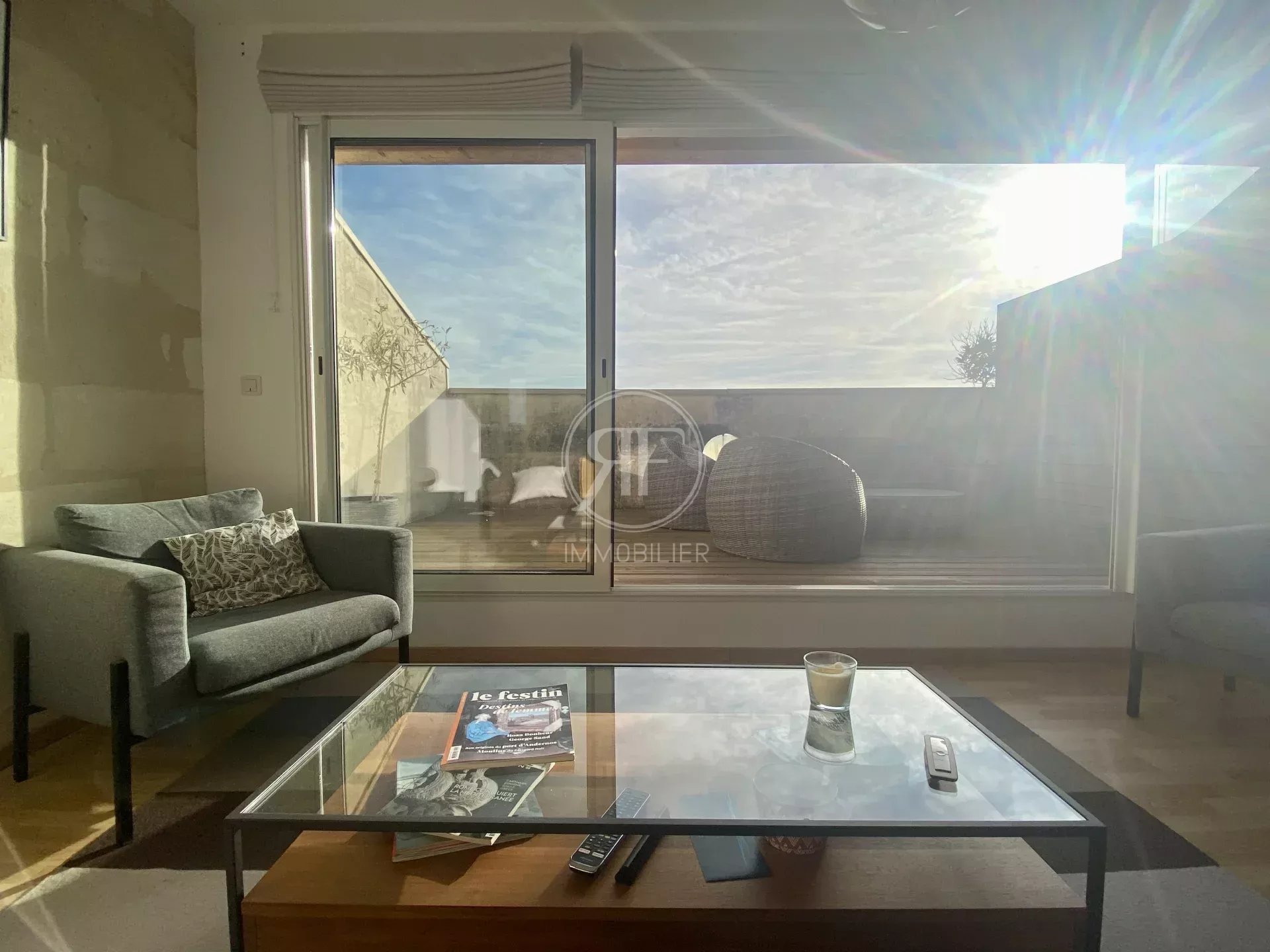 Agence immobilière de 