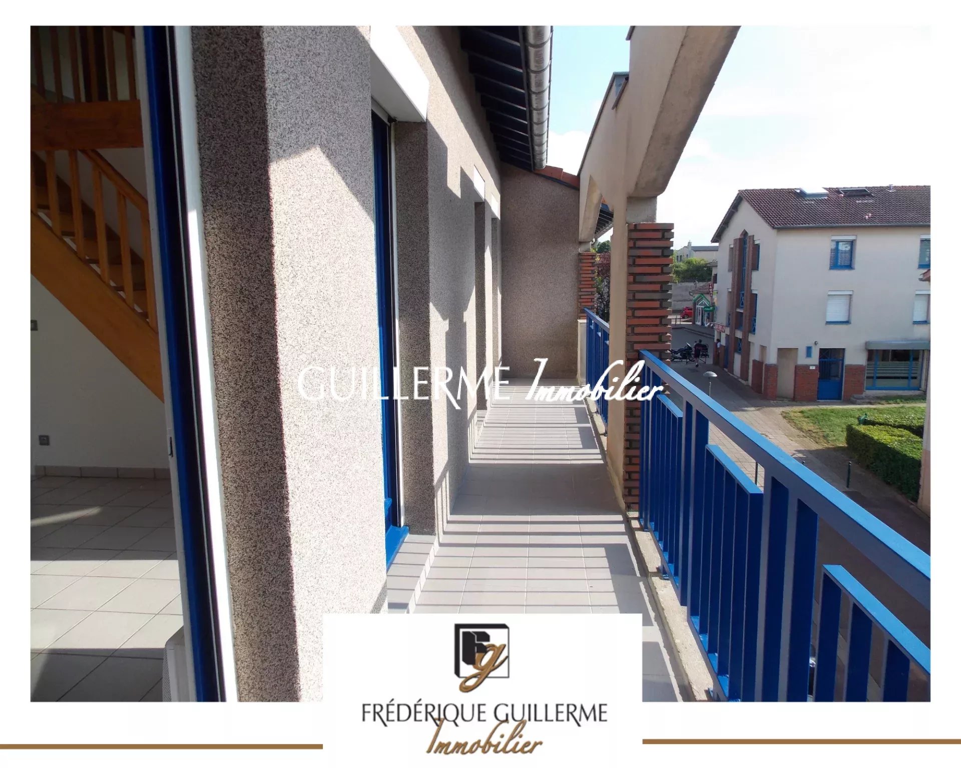 A VENDRE Beau Duplex au coeur du village