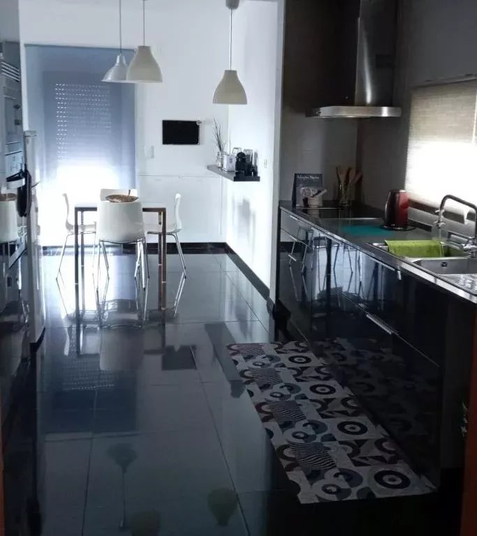 5-Bedroom Villa (2 x 3-Bedroom + 1 x 2-Bedroom Units) 86873882 image 18