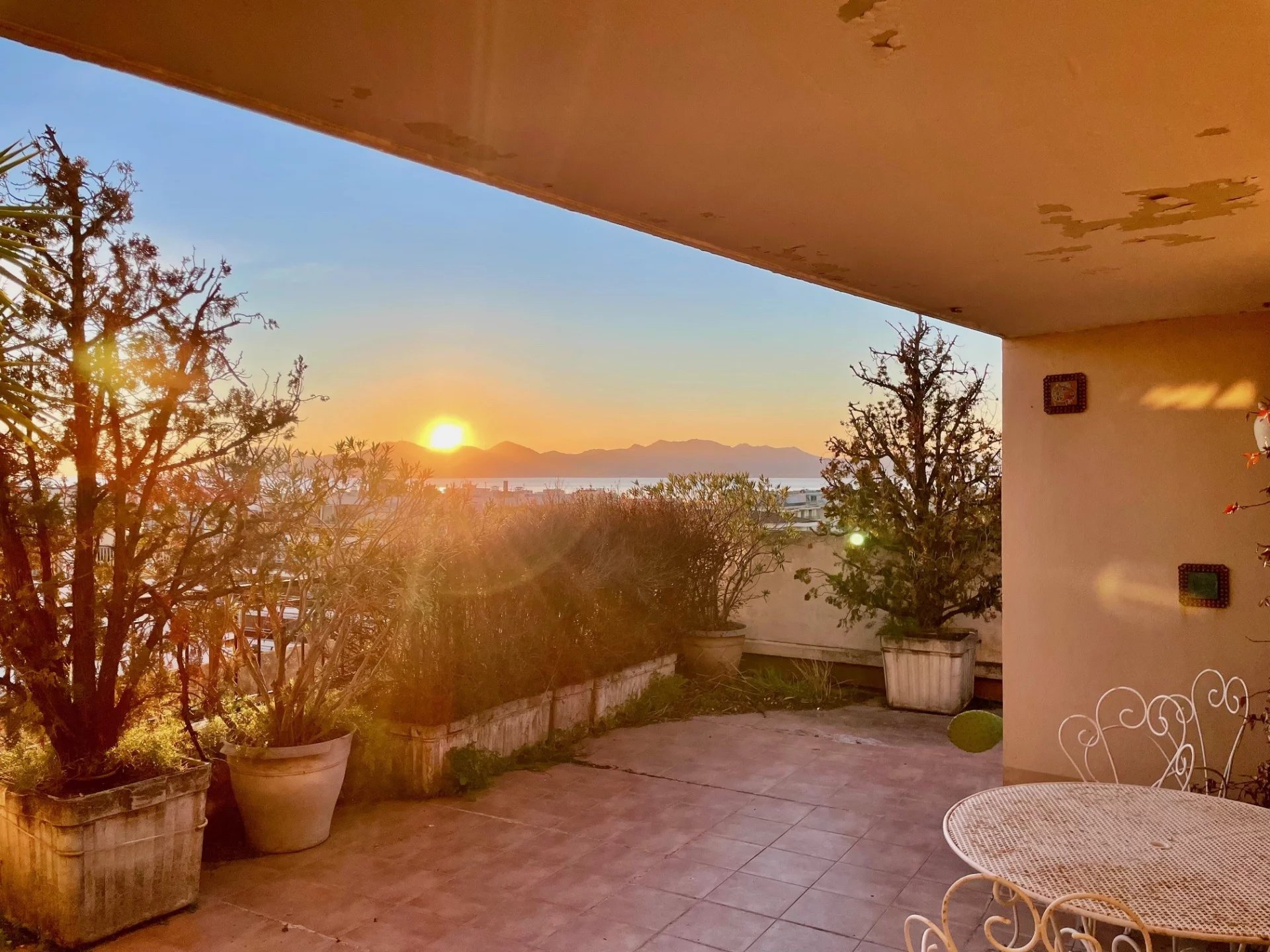 4 pièces avec Terrasses /garage/parking et cave