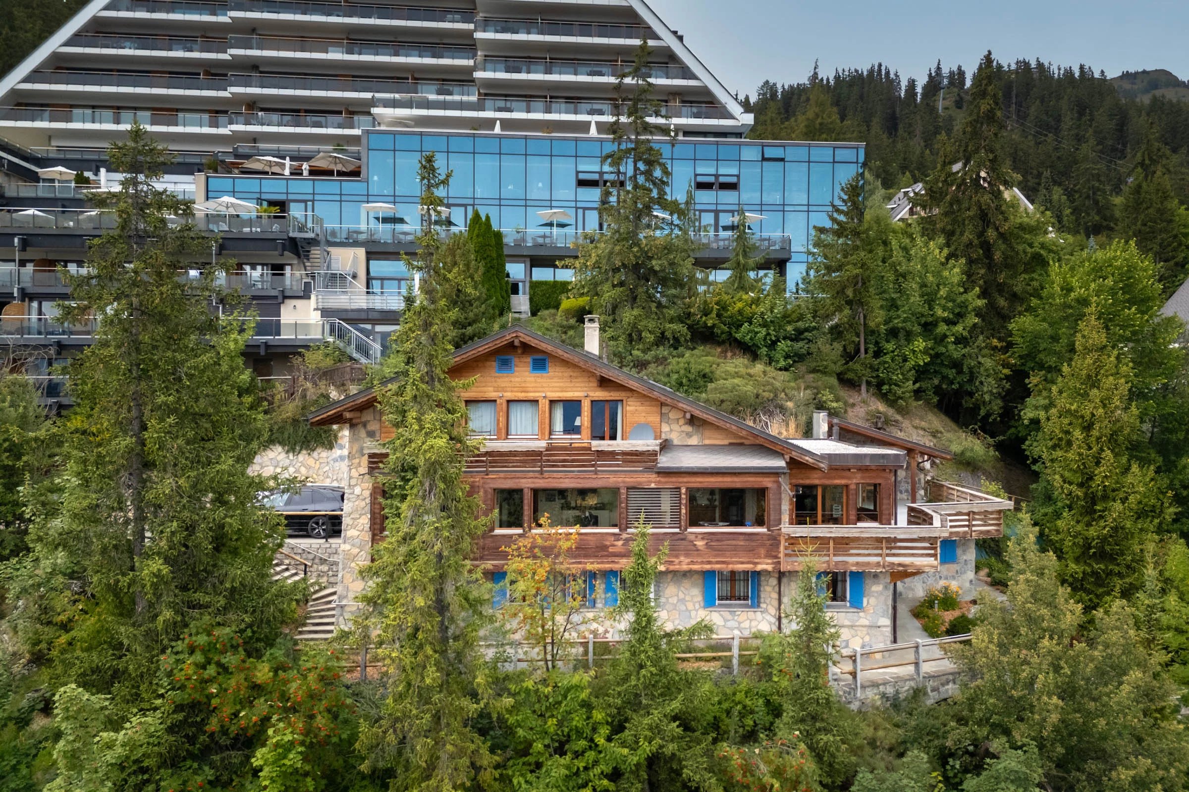 Splendide chalet dominant Crans-Montana