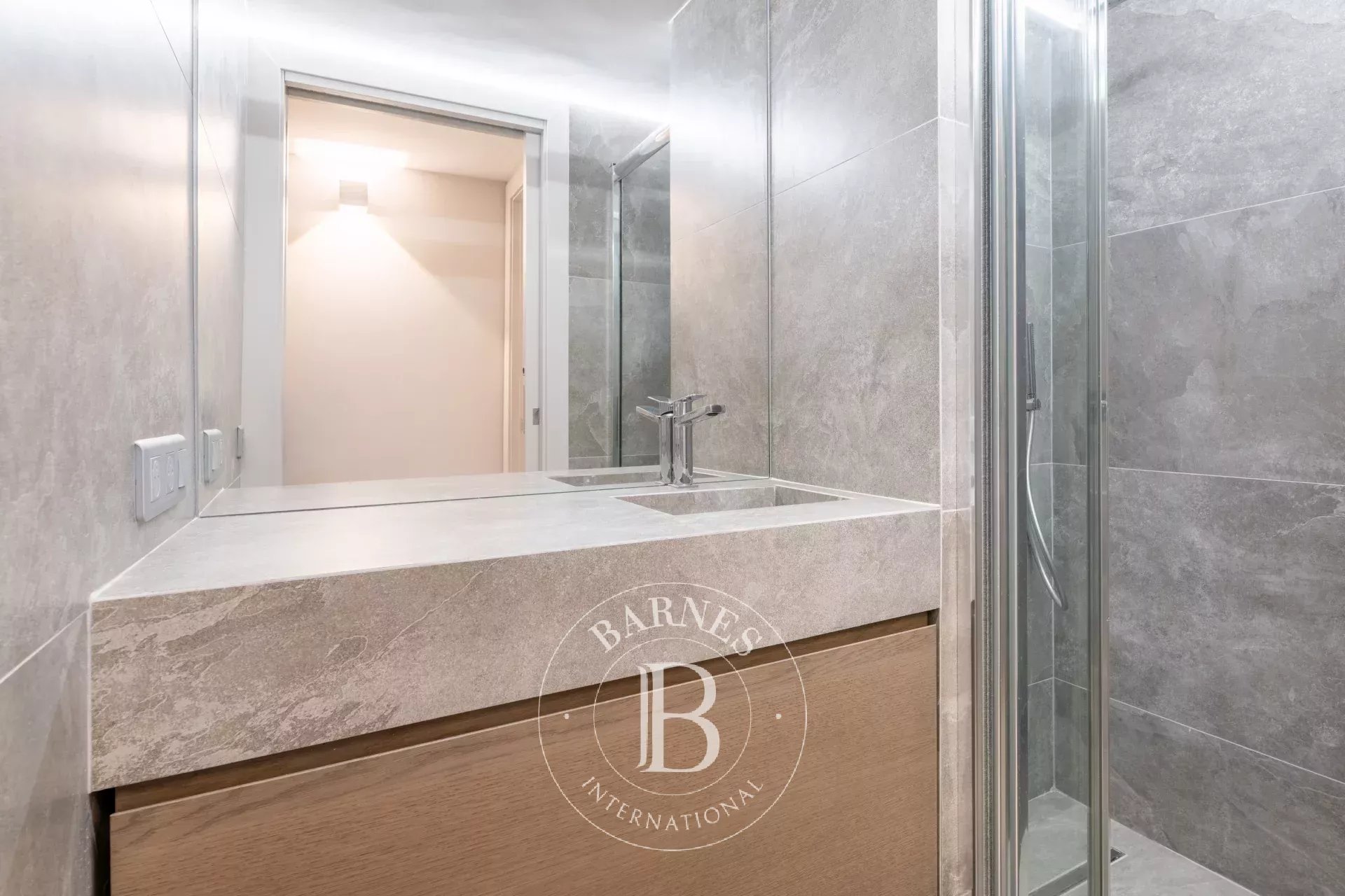 Daire Paris 3ème - picture 14