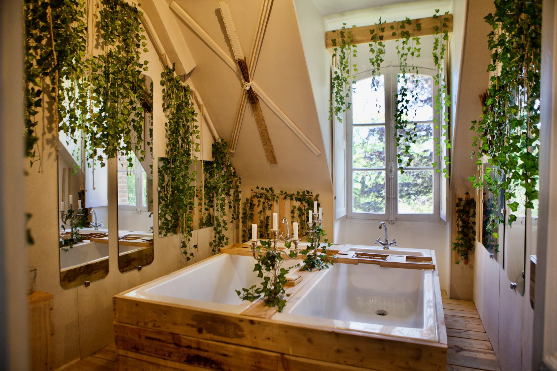 22 Bedroom Villa/Townhouse's Image 9