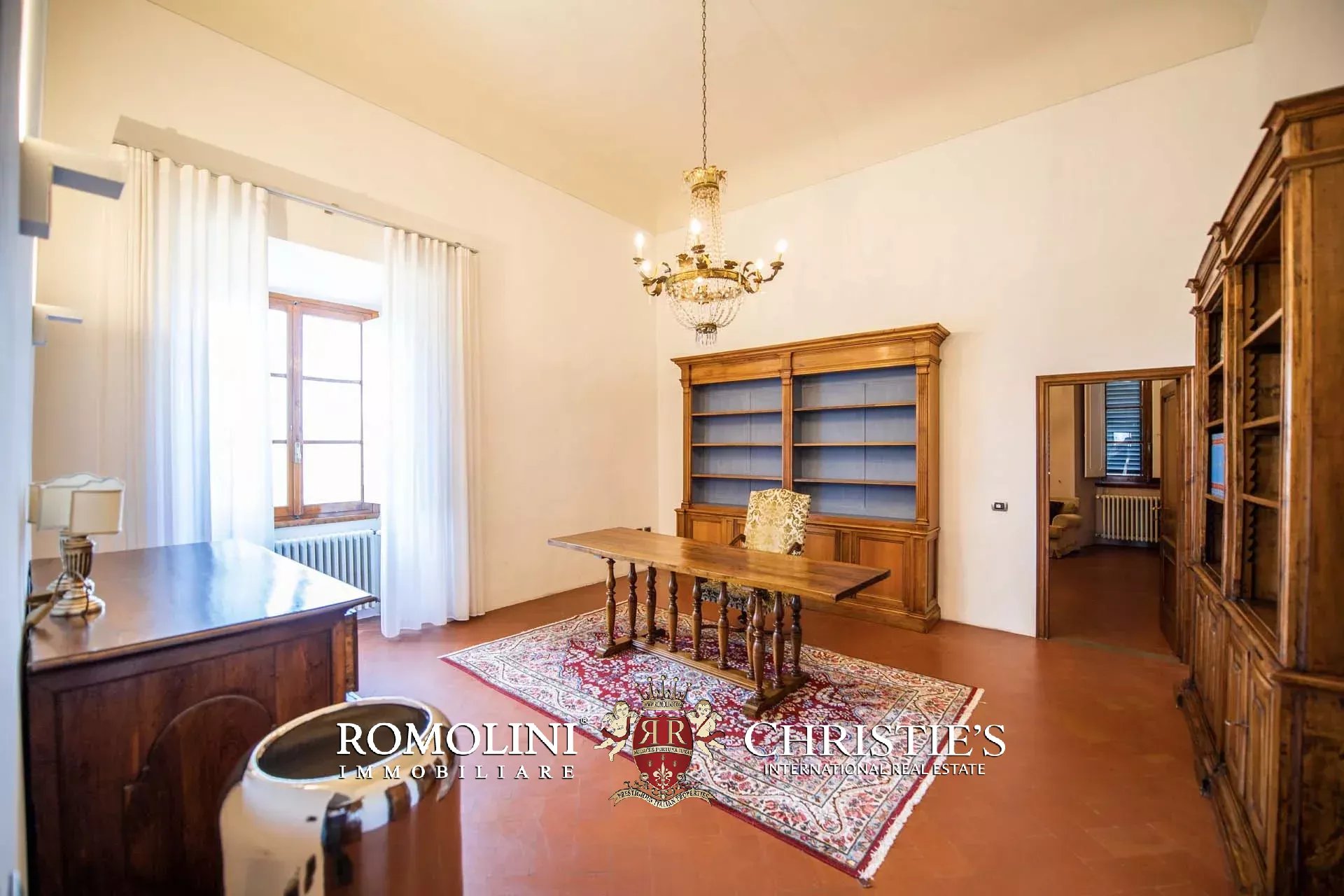 6 Bedroom Apartment/Flat's Image 18