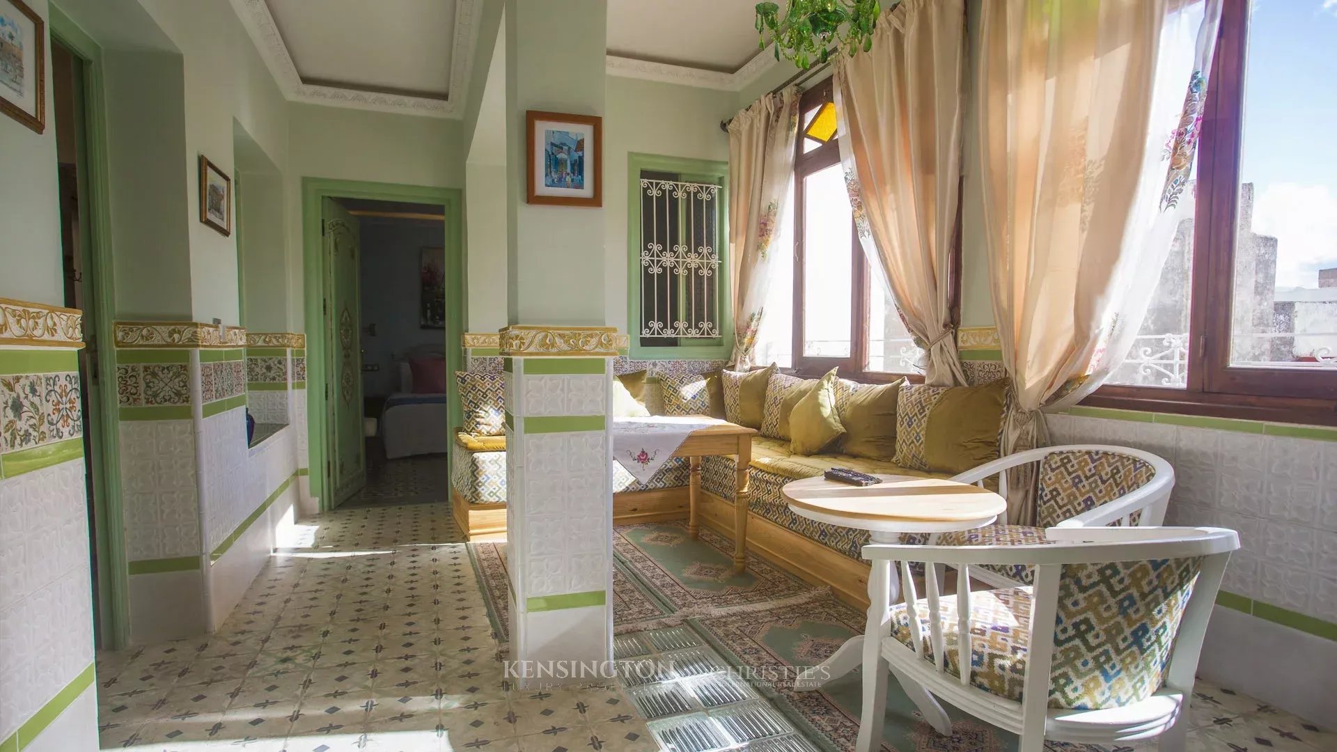 9 Bedroom Villa/Townhouse's Image 9