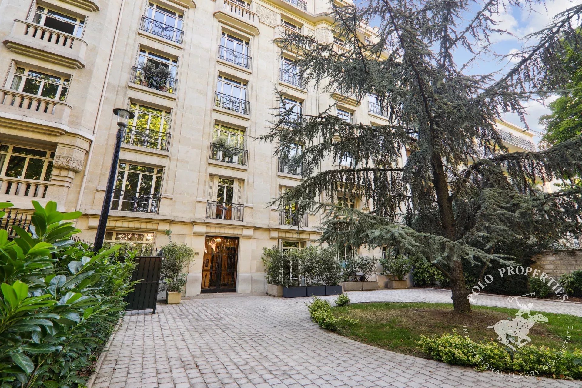 Etage élevé - Neuilly Sur Seine