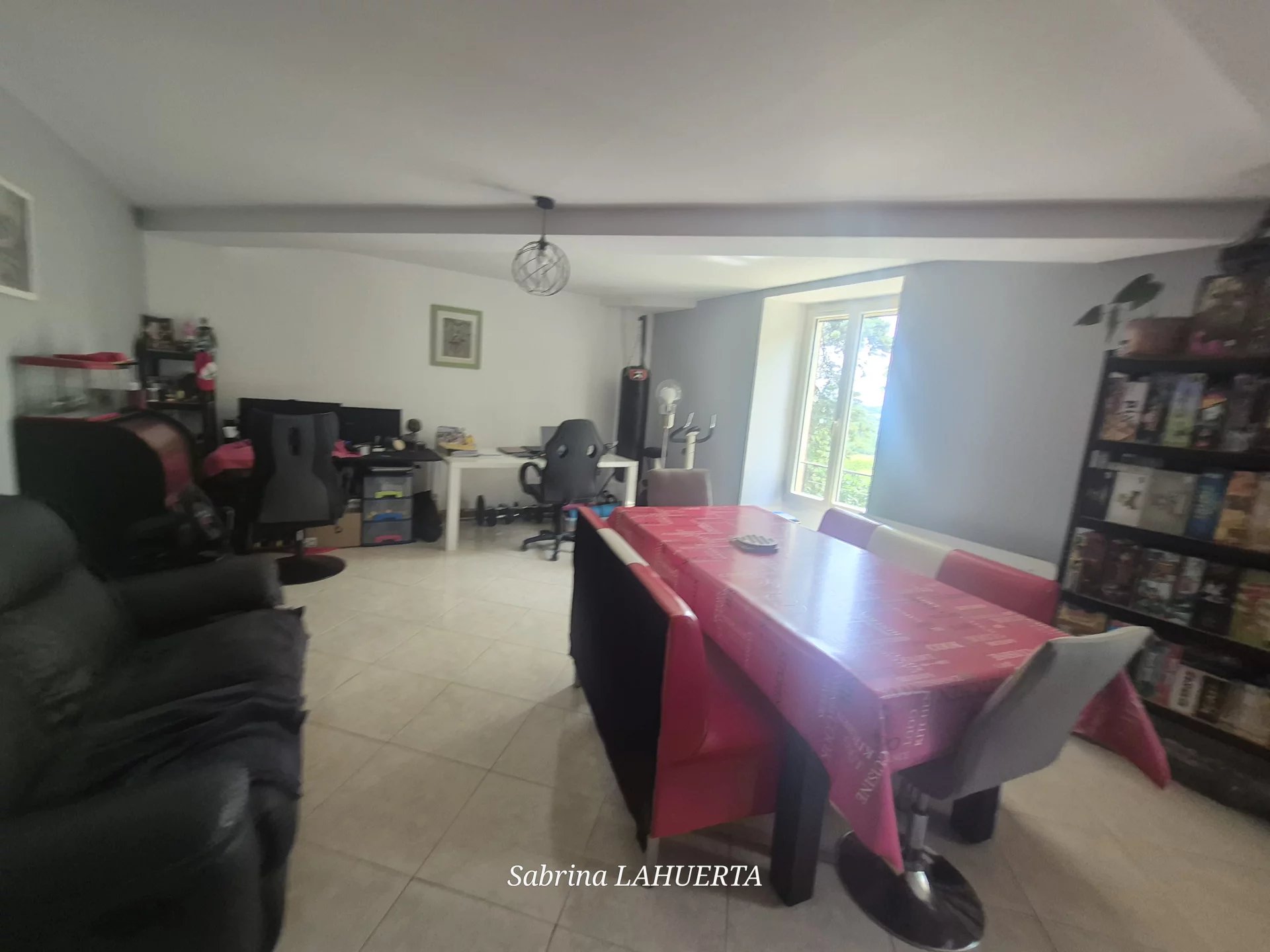 Photo 5