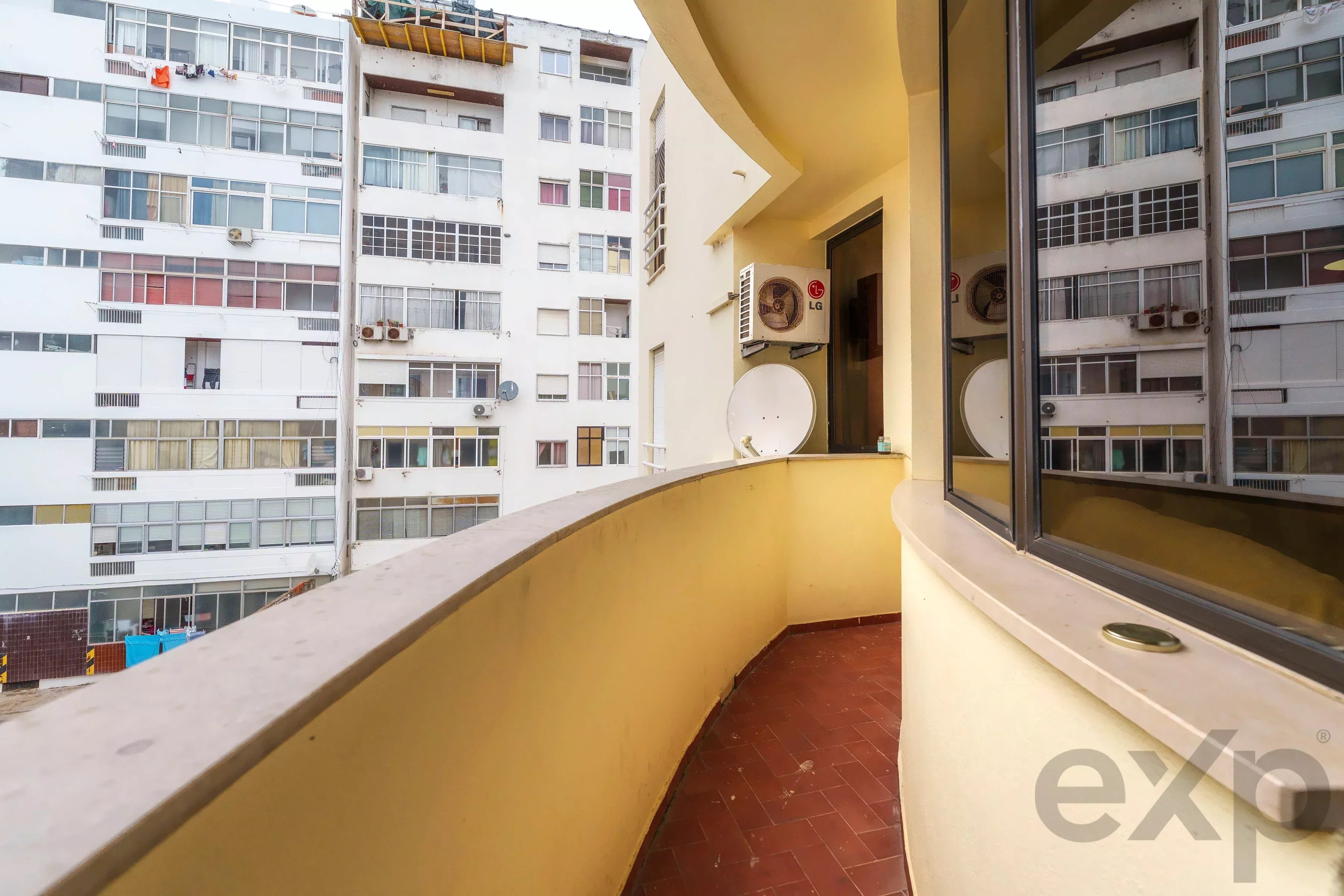 Three-bedroom flat in the centre of Olhão. 86916457 image 11