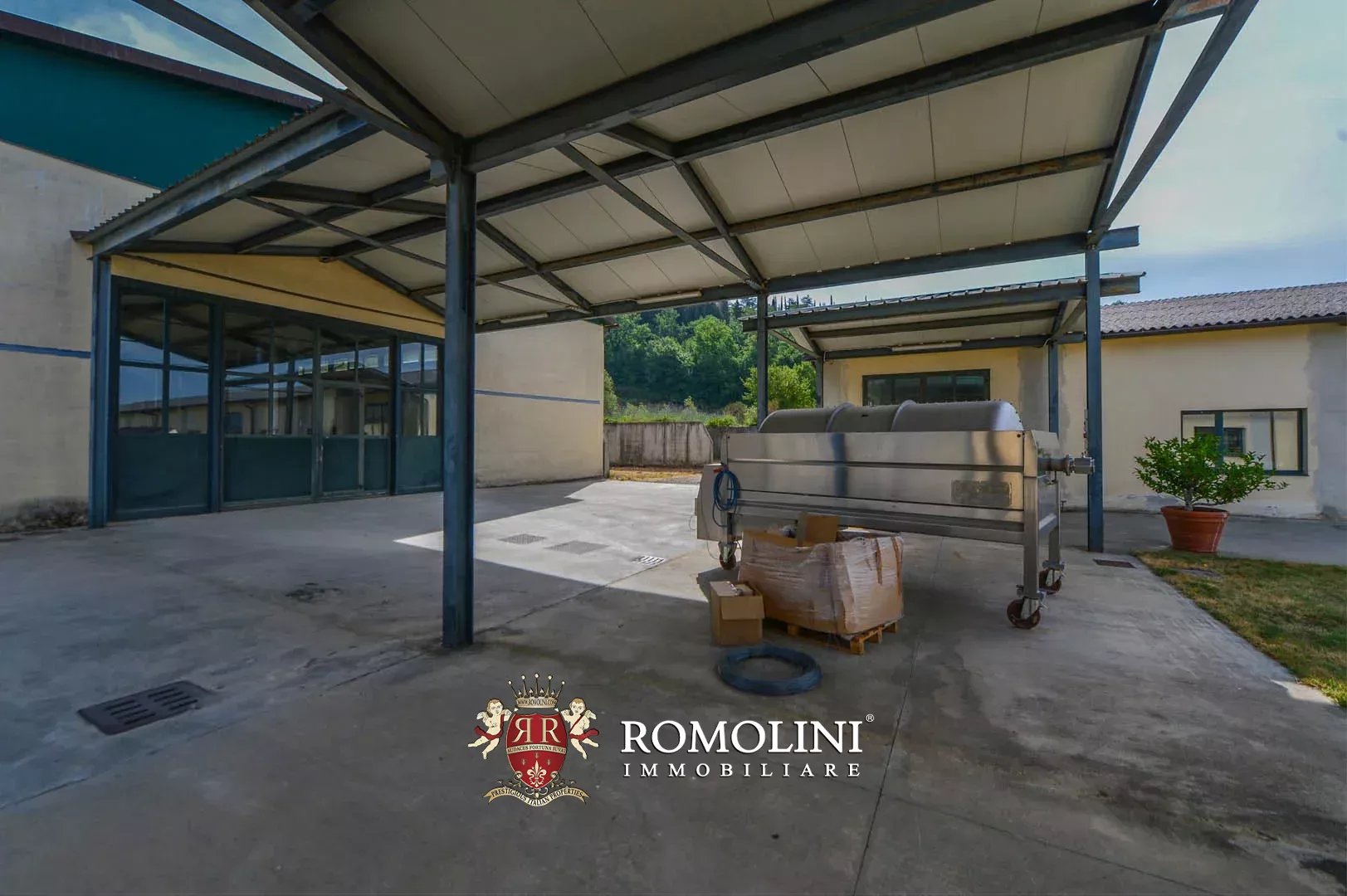 50 Bedroom Vineyard's Image 11
