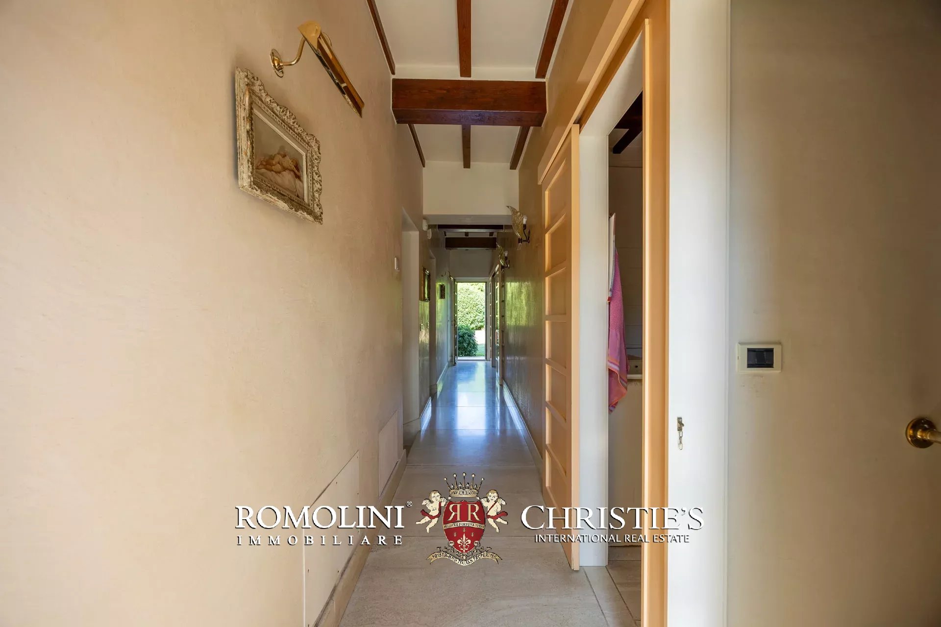 4 Bedroom Villa/Townhouse's Image 53