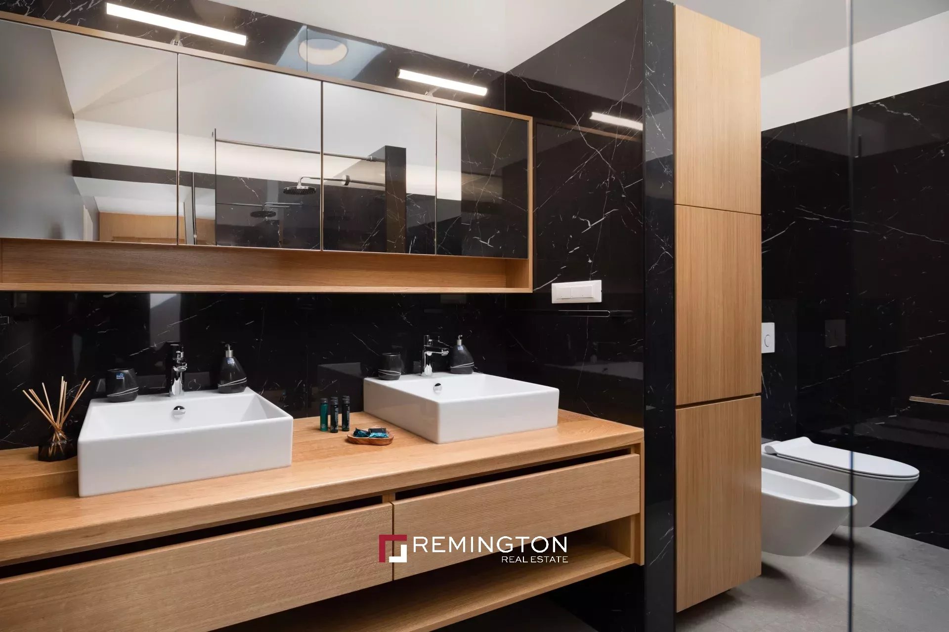 3 Bedroom Villa/Townhouse's Image 24