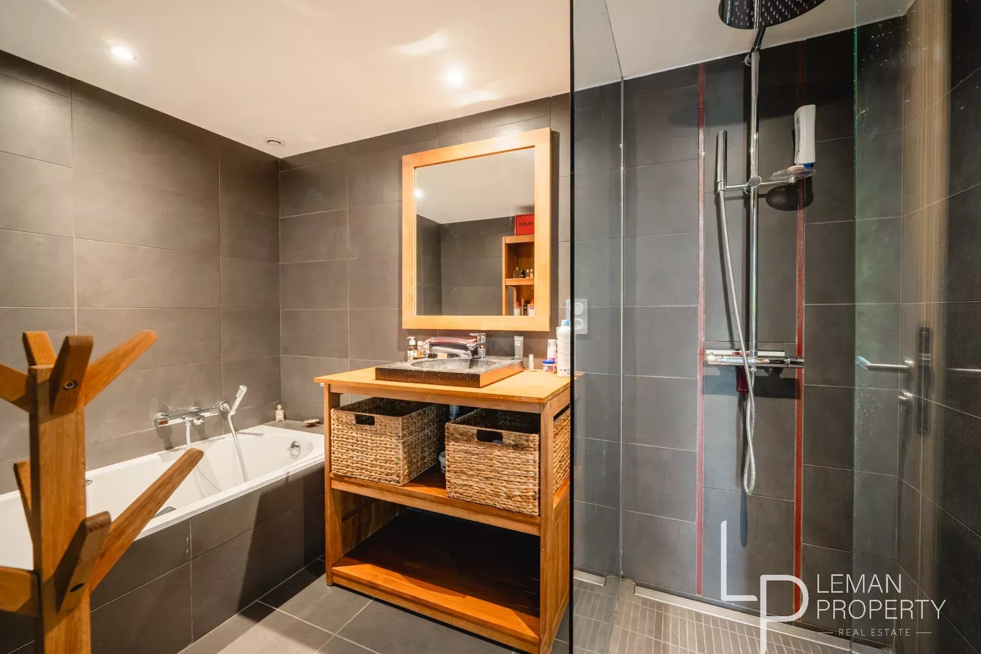 maison en vente sur www.leman-property.com