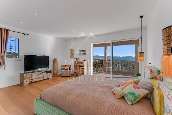 Les Issambres - Villa with panoramic sea view — photo 7