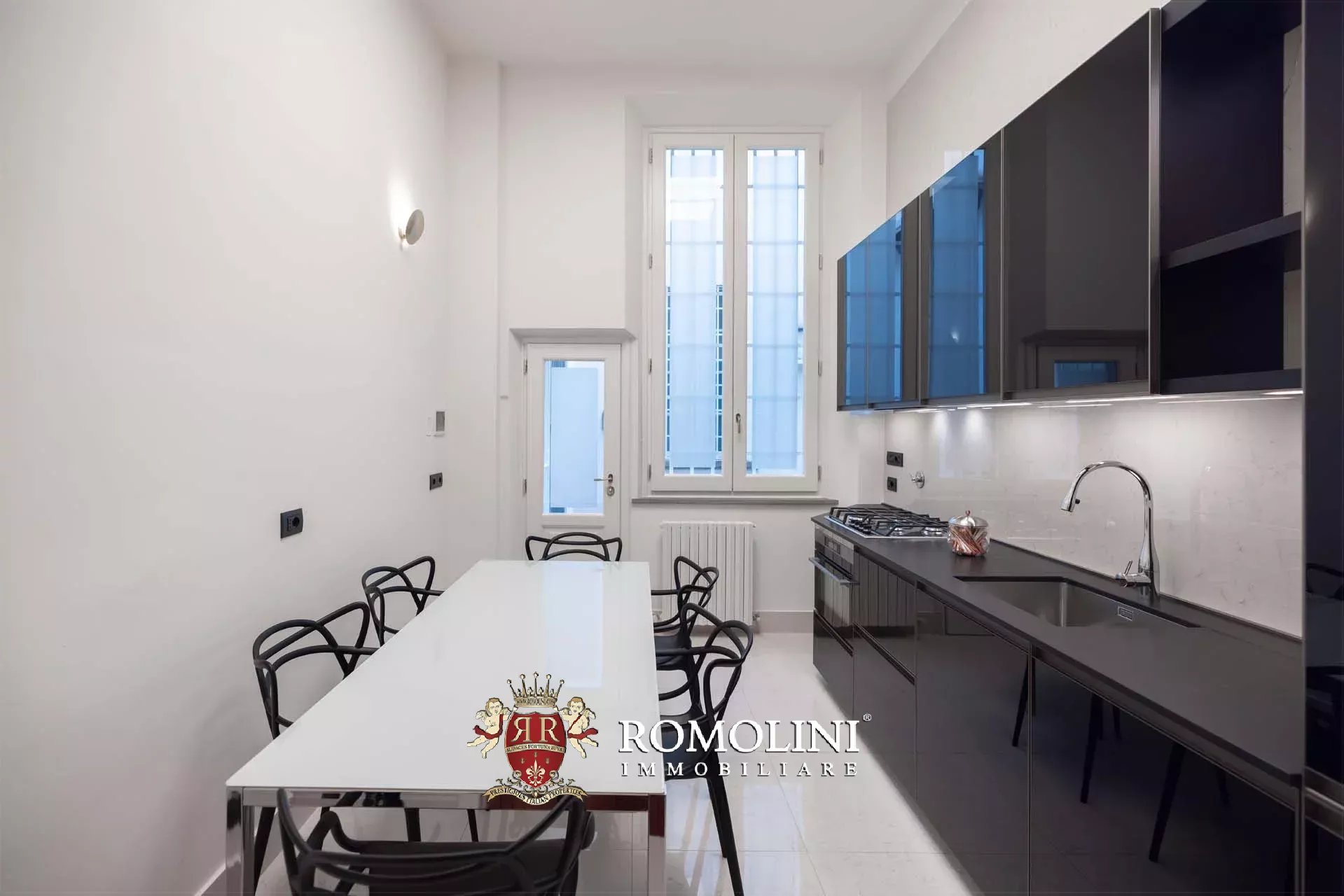 2 Bedroom Apartment/Flat's Image 33
