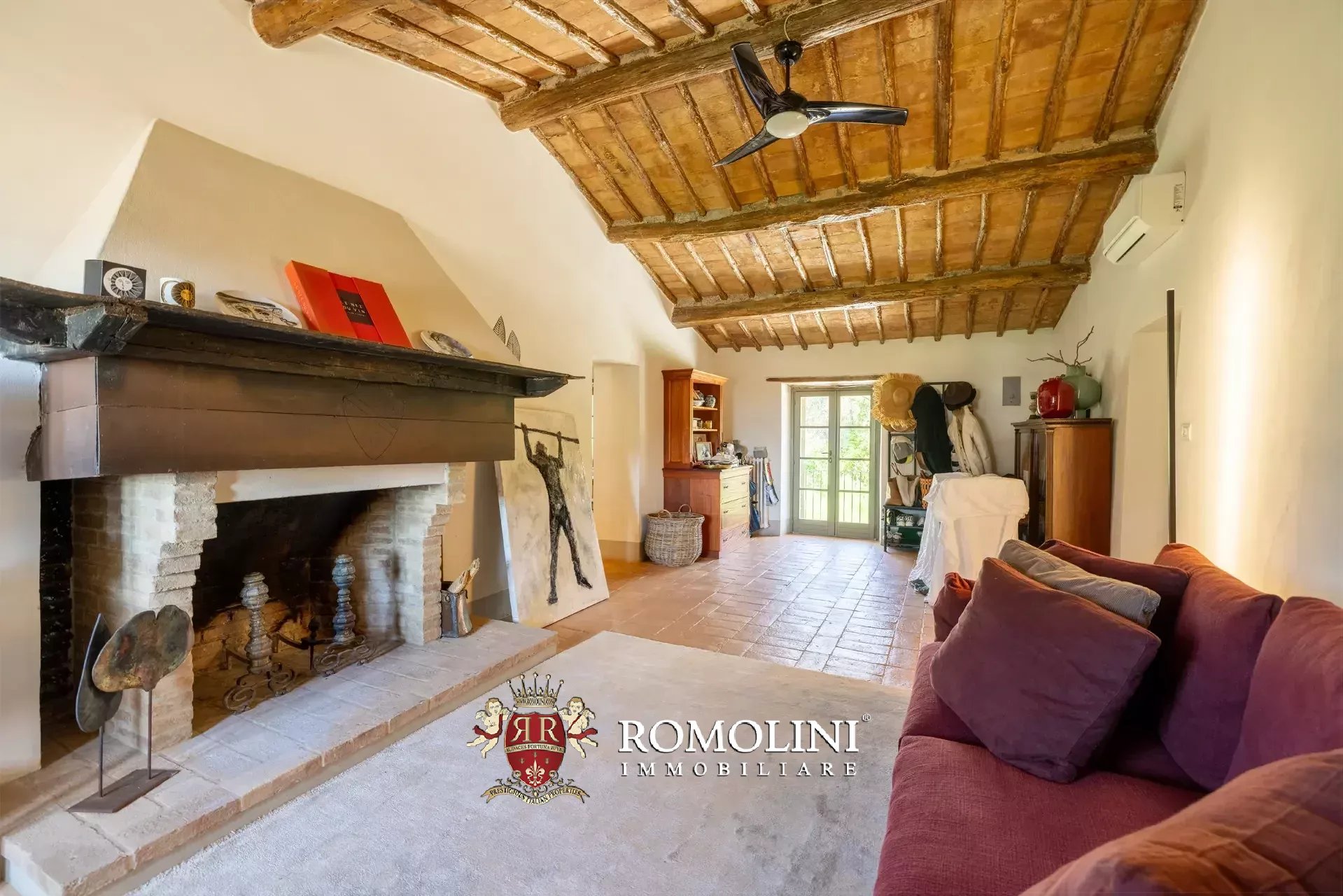 6 Bedroom Villa/Townhouse's Image 114
