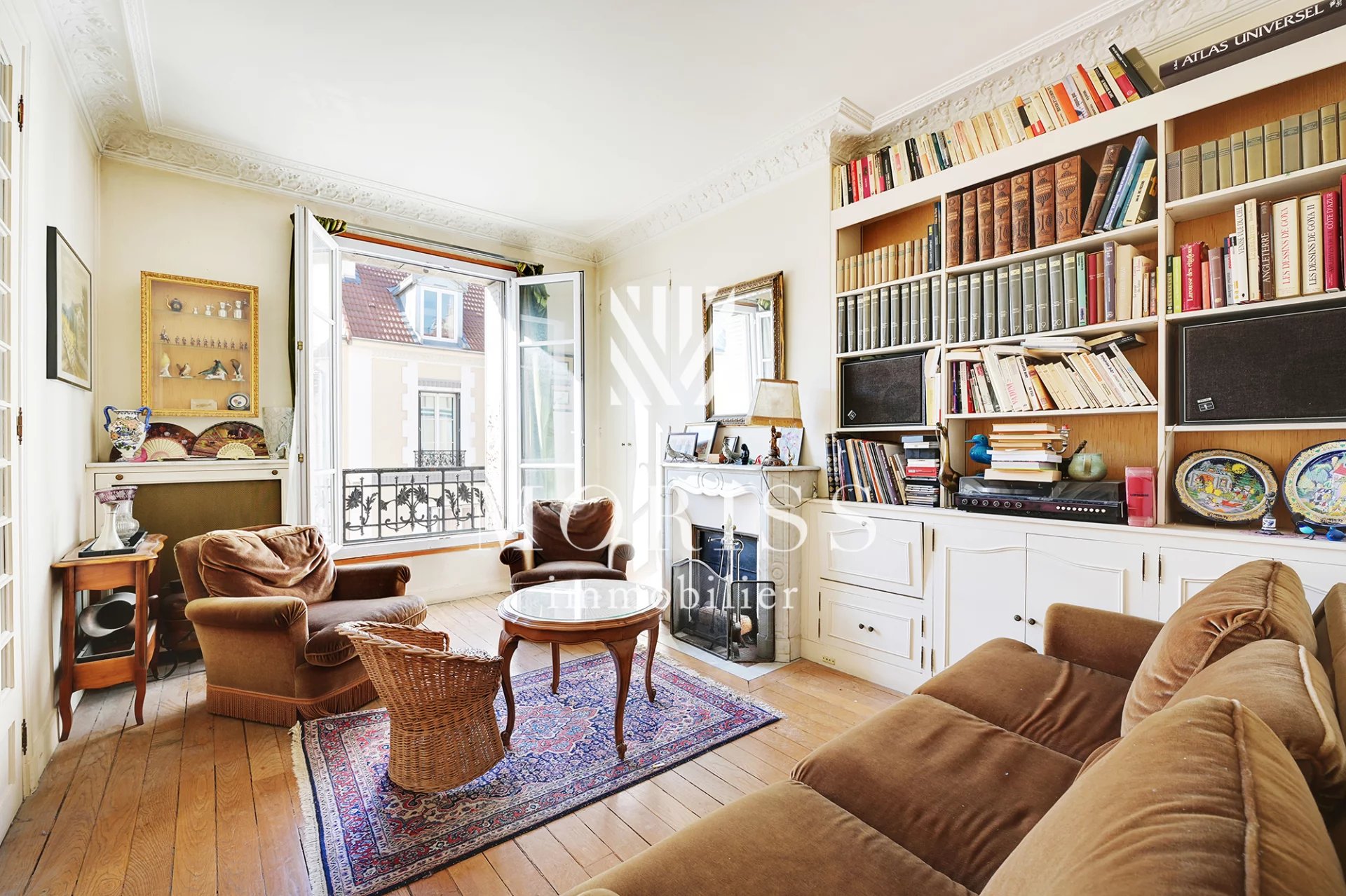 APPARTEMENT 3 PIECES - ISSY LES MOULINEAUX - Image Array