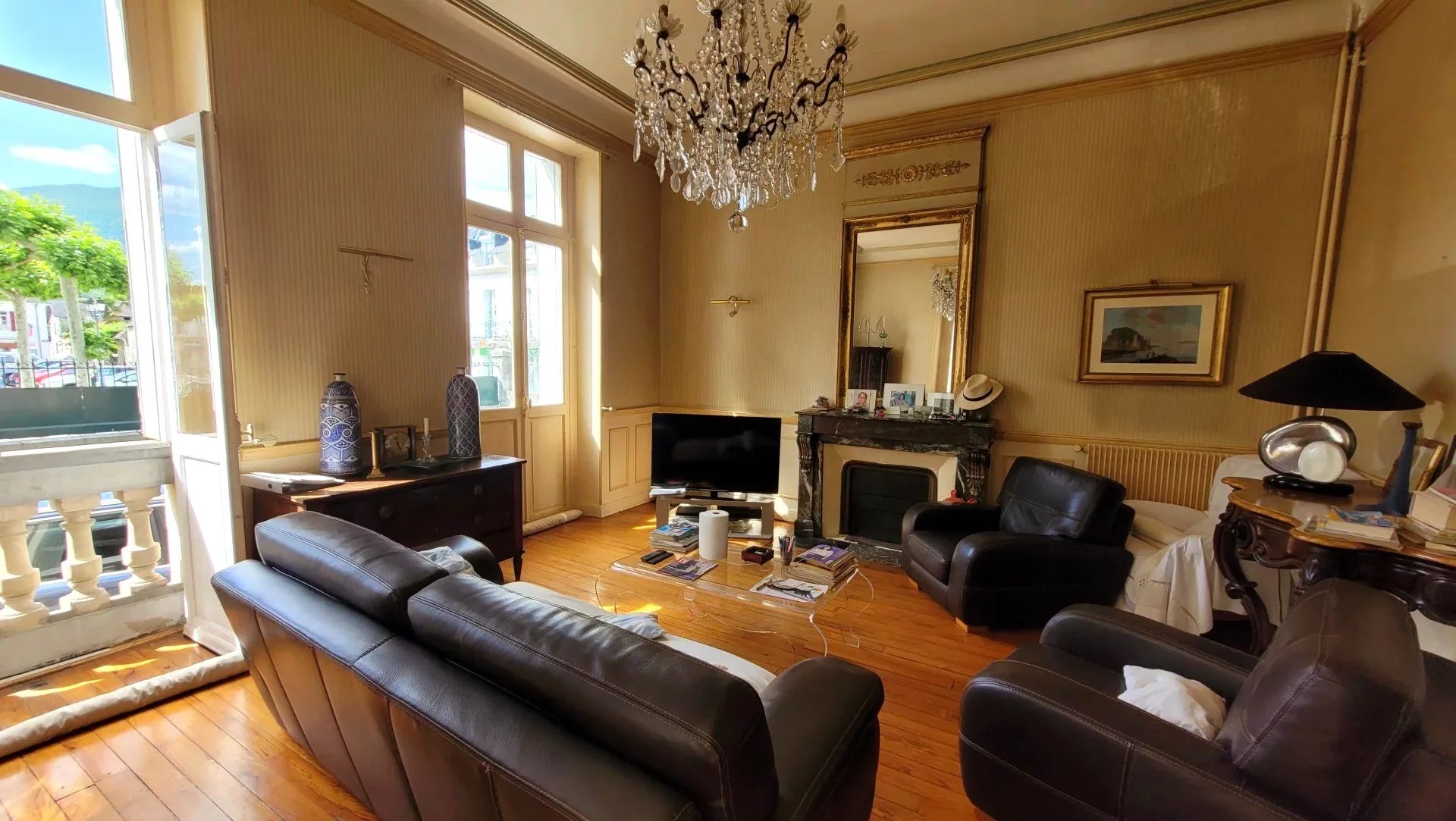 A VENDRE, LESTELLE-BETHARRAM, Maison Bourgeoise de 268 m² sur une parcelle de 808 m²
