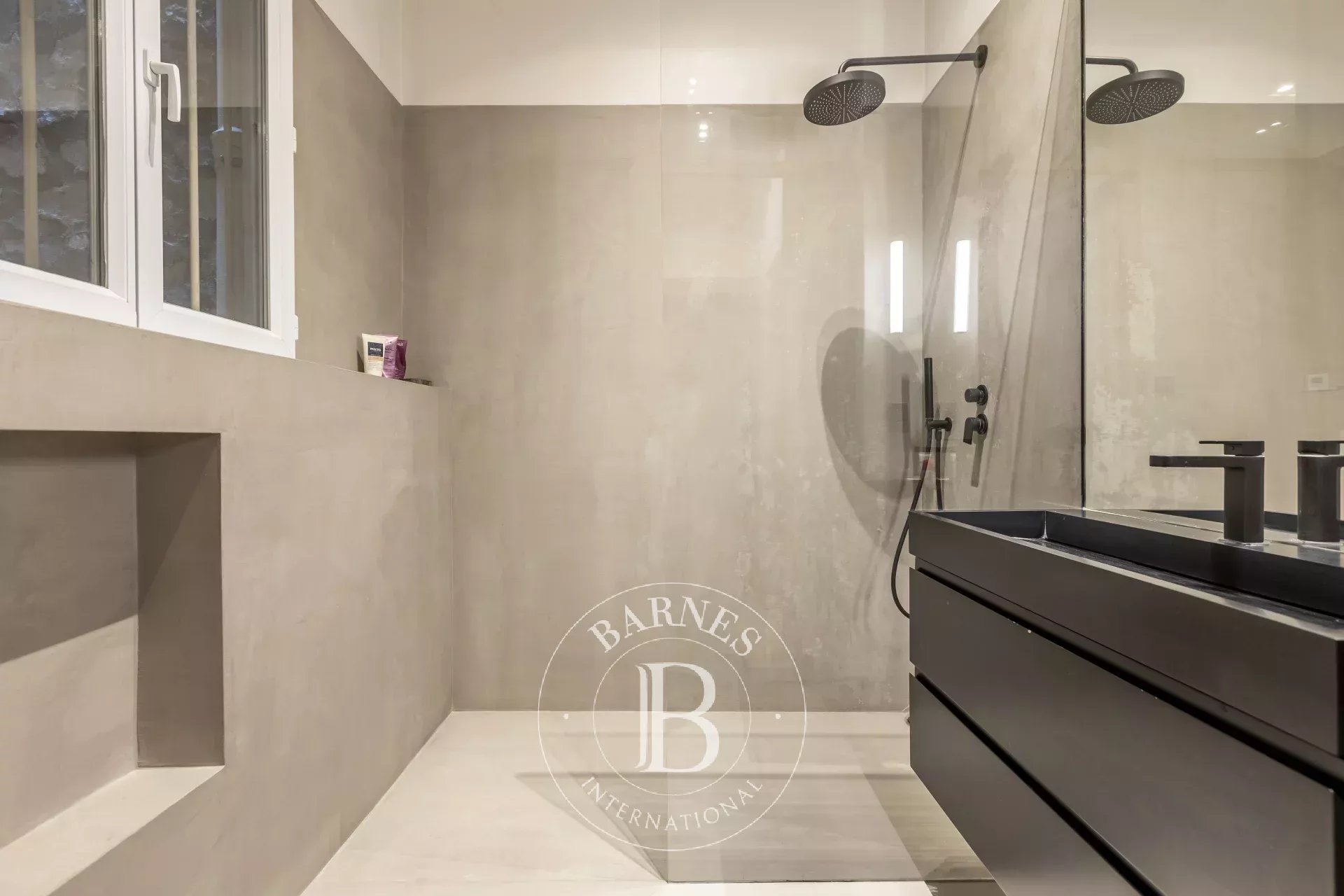 Paris  - Apartment 3 Bedrooms - picture 17