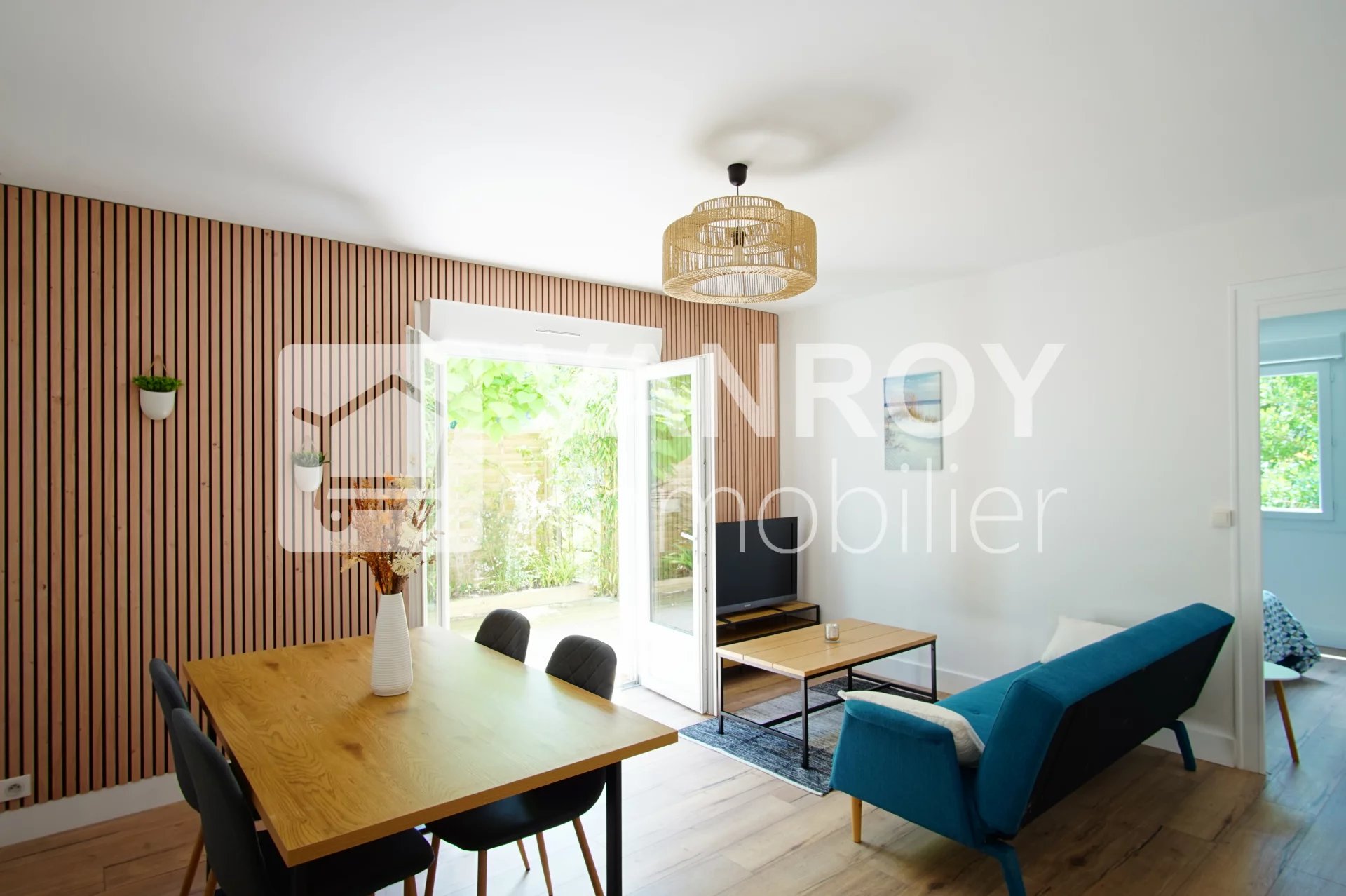 Arcachon - Abatilles / Appartement T3 refait à neuf avec garage, terrasse et jardin