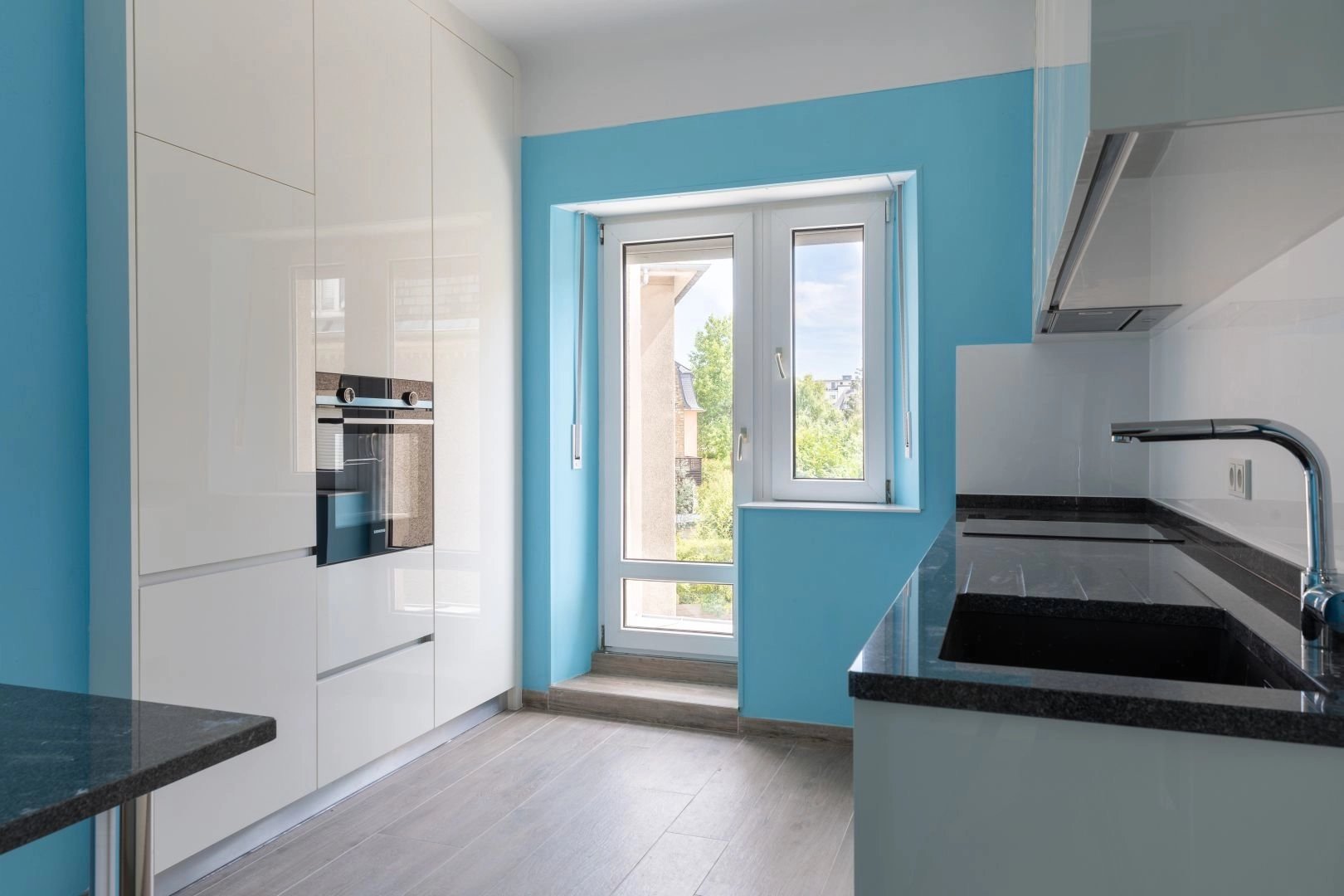 property-featured-image