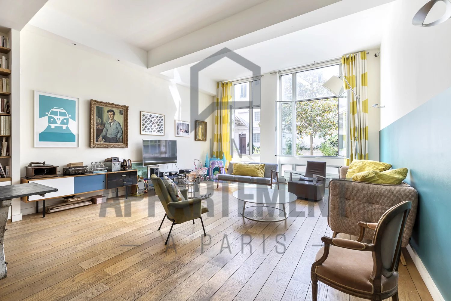 Agence immobilière de Un Appartement À Paris