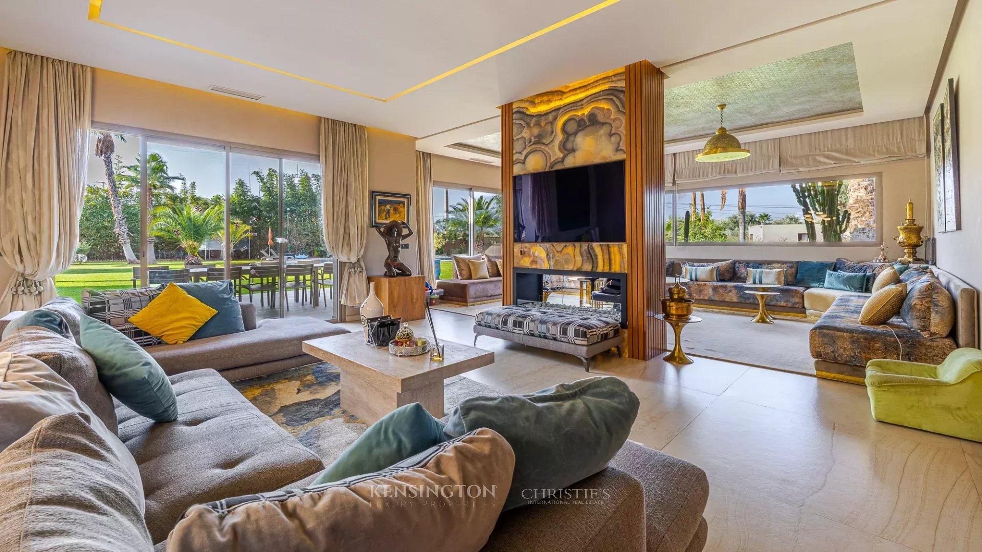 5 Bedroom Villa/Townhouse's Image 12