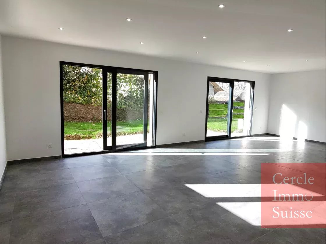 France: Superbe villa neuve haut de gamme de133 m2. - Photo 2
