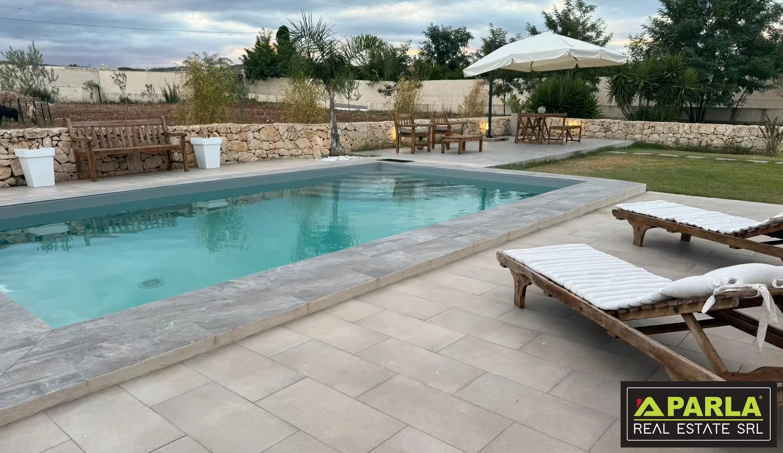 Agence immobilière de Parla Real Estate