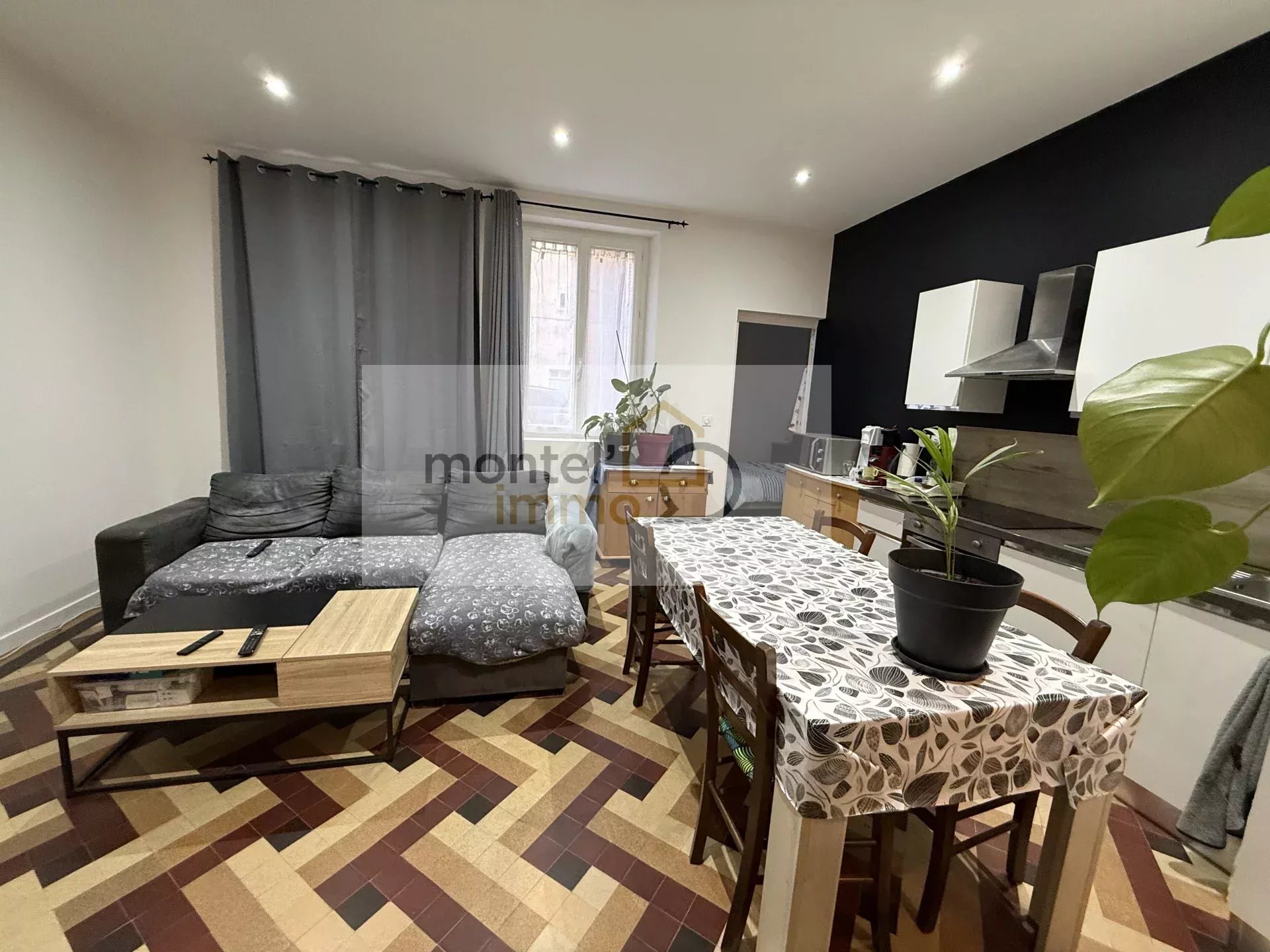 Agence immobilière de 