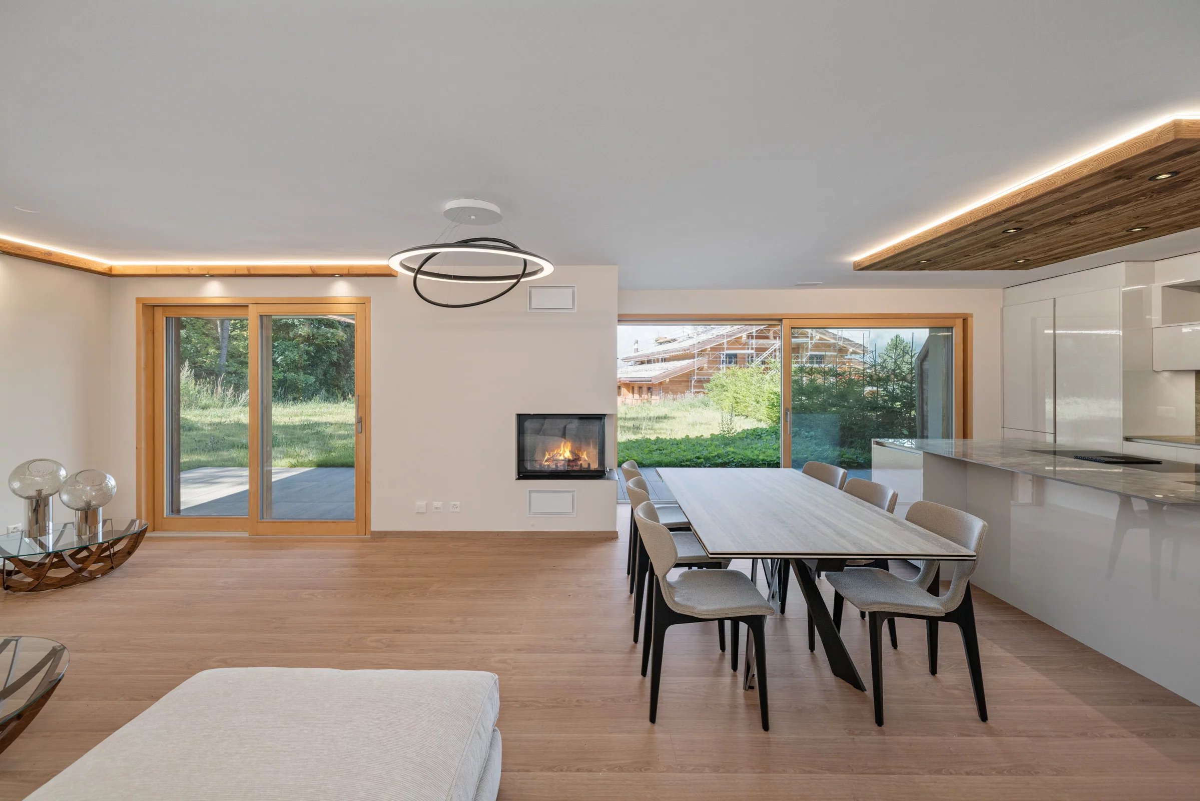 Luxury garden apartment on the golf course in Crans-Montana