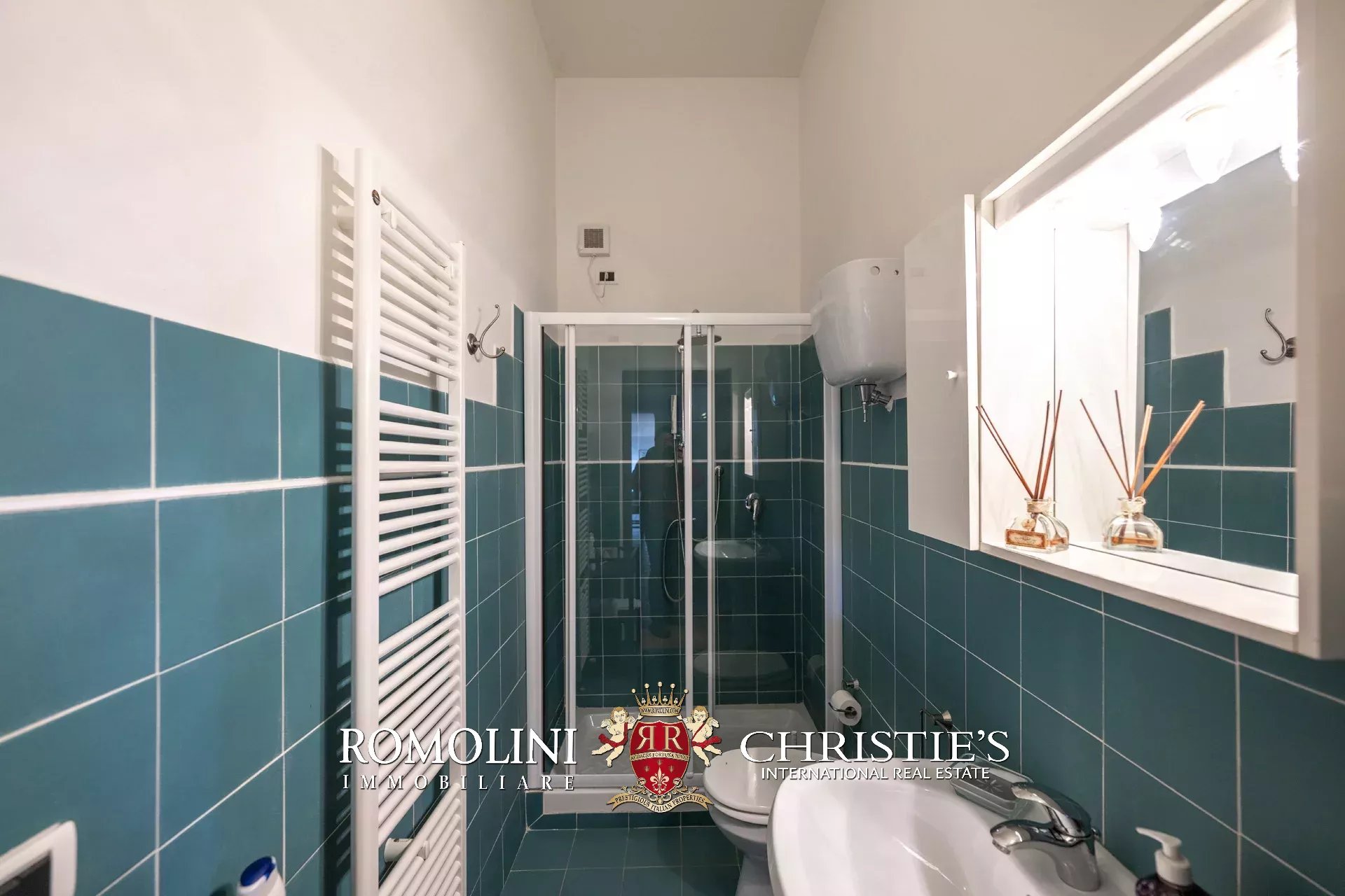 21 Bedroom Villa/Townhouse's Image 63