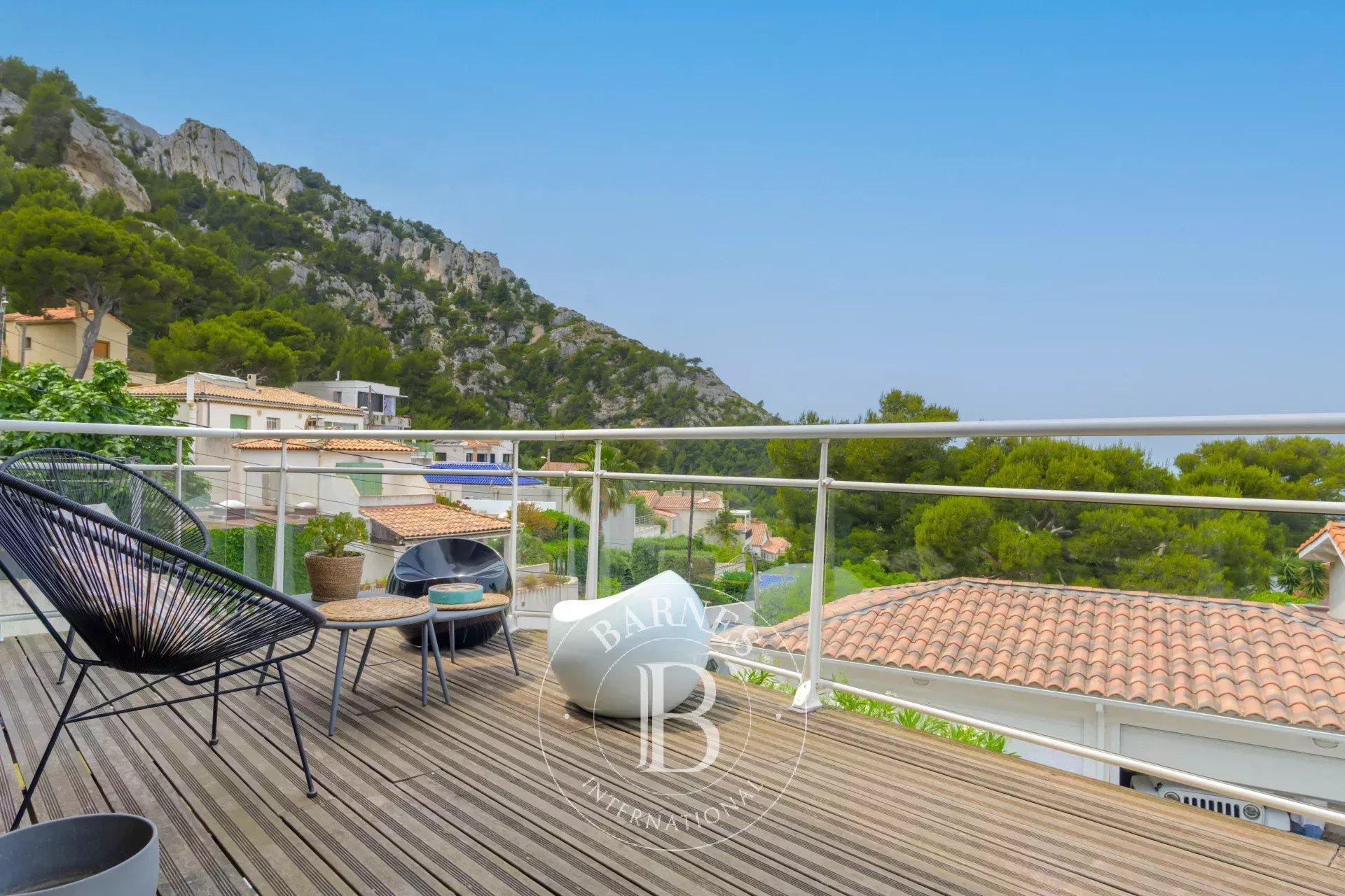 Ev Marseille 8ème - picture 15