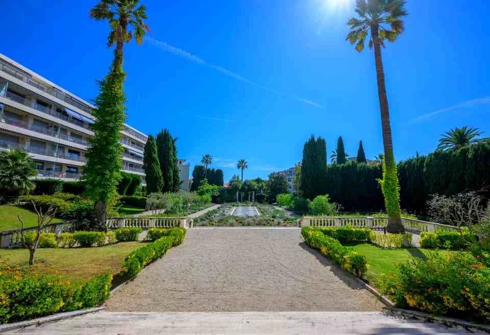 Agence immobilière de BLUE RÉSIDENCES