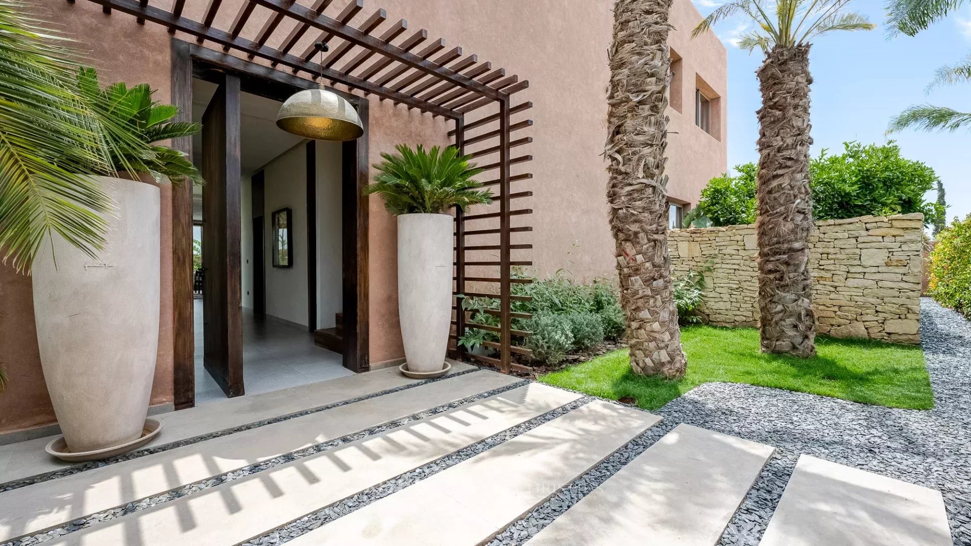 5 Bedroom Villa/Townhouse's Image 42