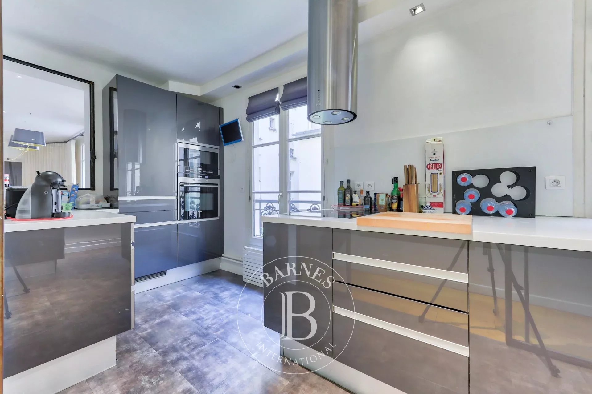 Daire Paris 8ème - picture 10