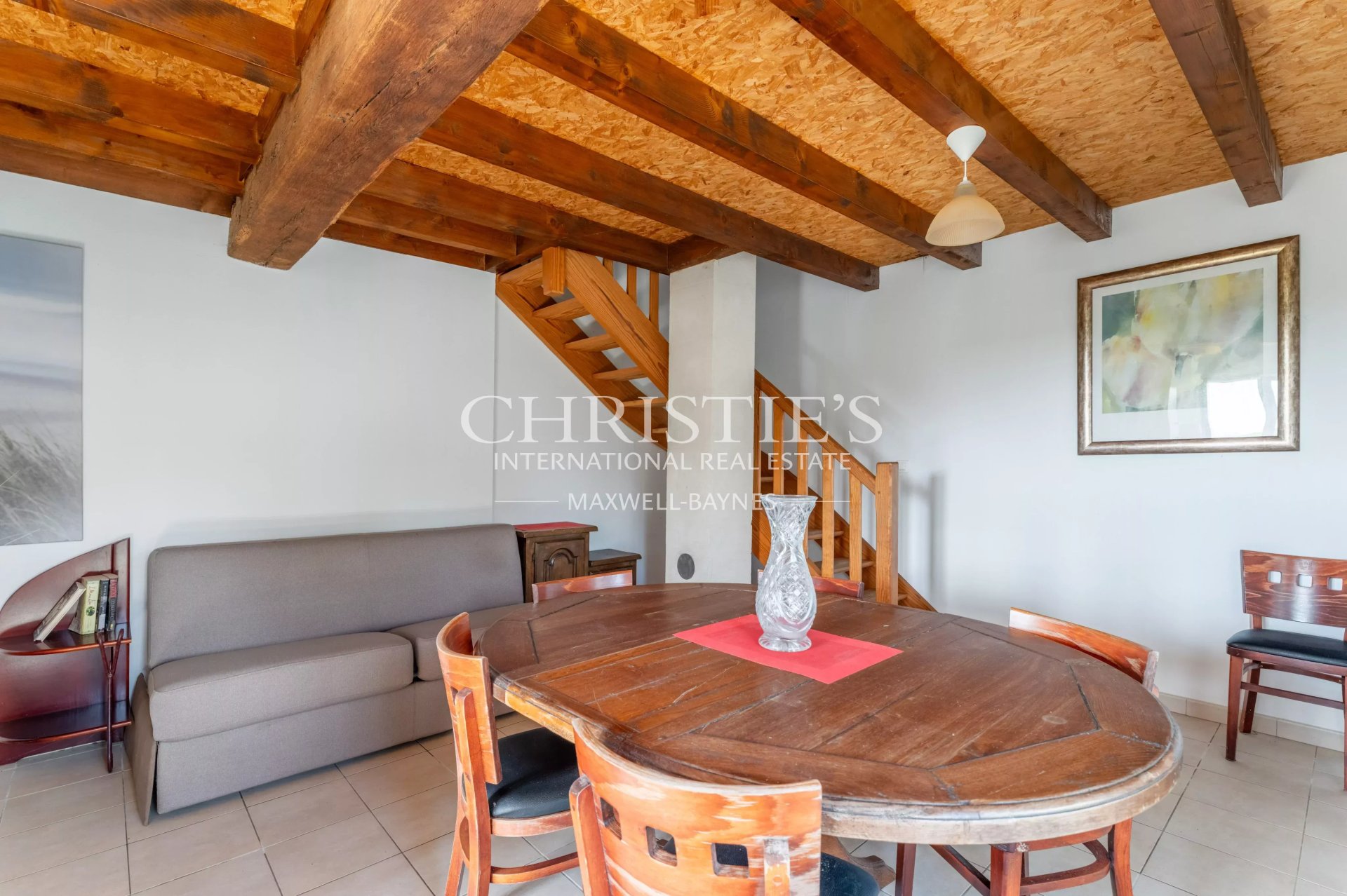 13 Bedroom Villa/Townhouse's Image 34