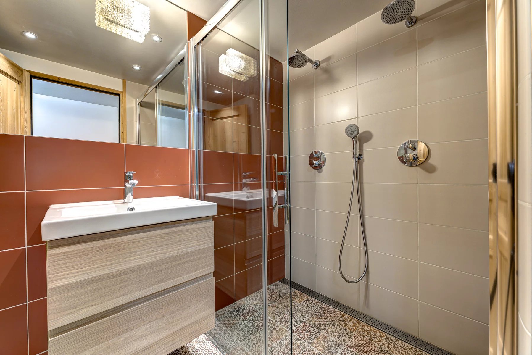 Photo of CHAMONIX - A bright, modern apartment with private terrace