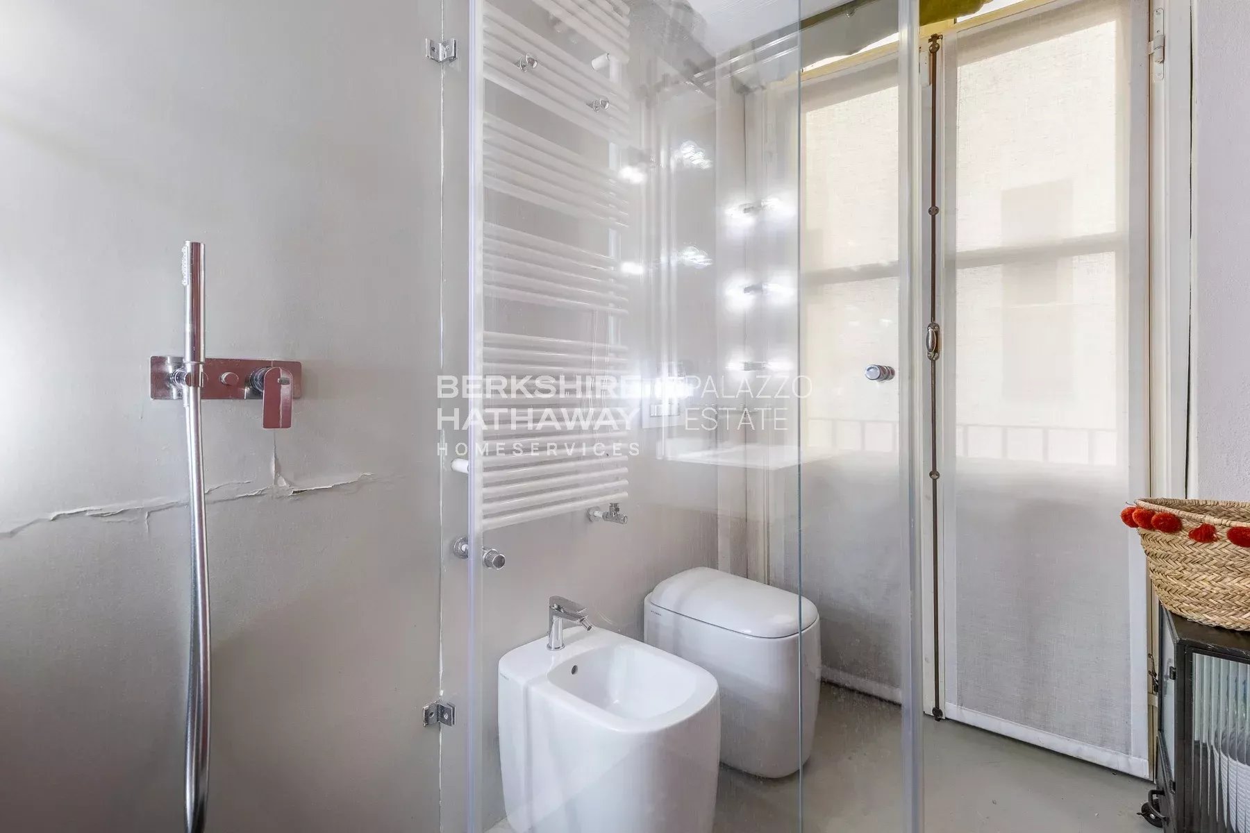 Iconic Savoy Residence Blending History and Design in Central Turin