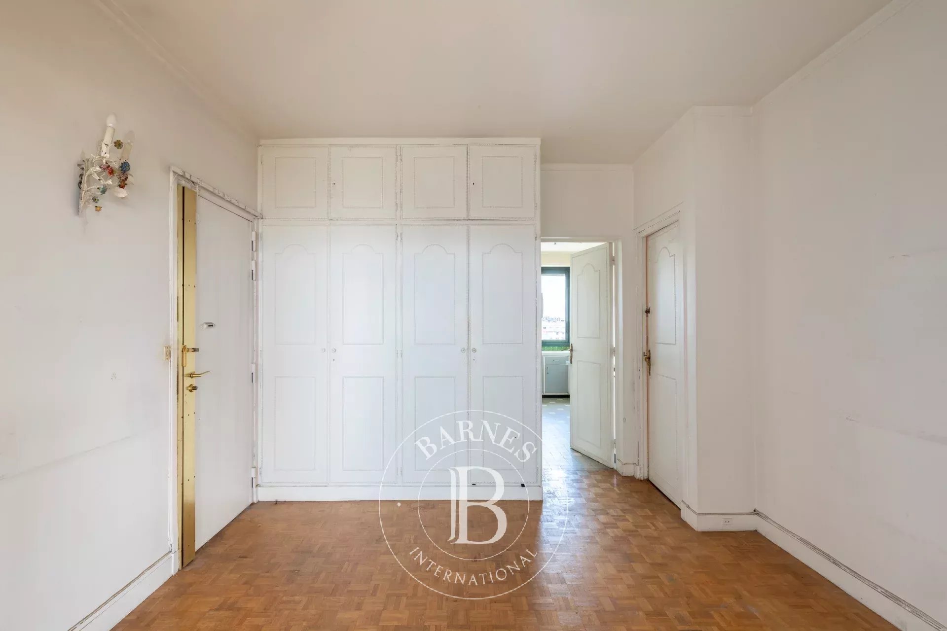 Paris  - Apartment 3 Bedrooms - picture 9