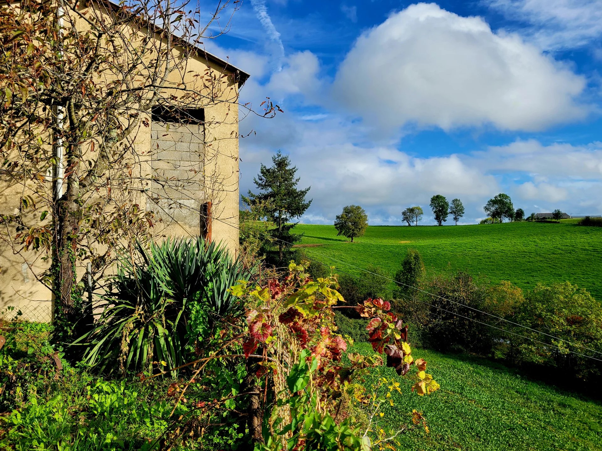 House in La Fouillade - Image 2