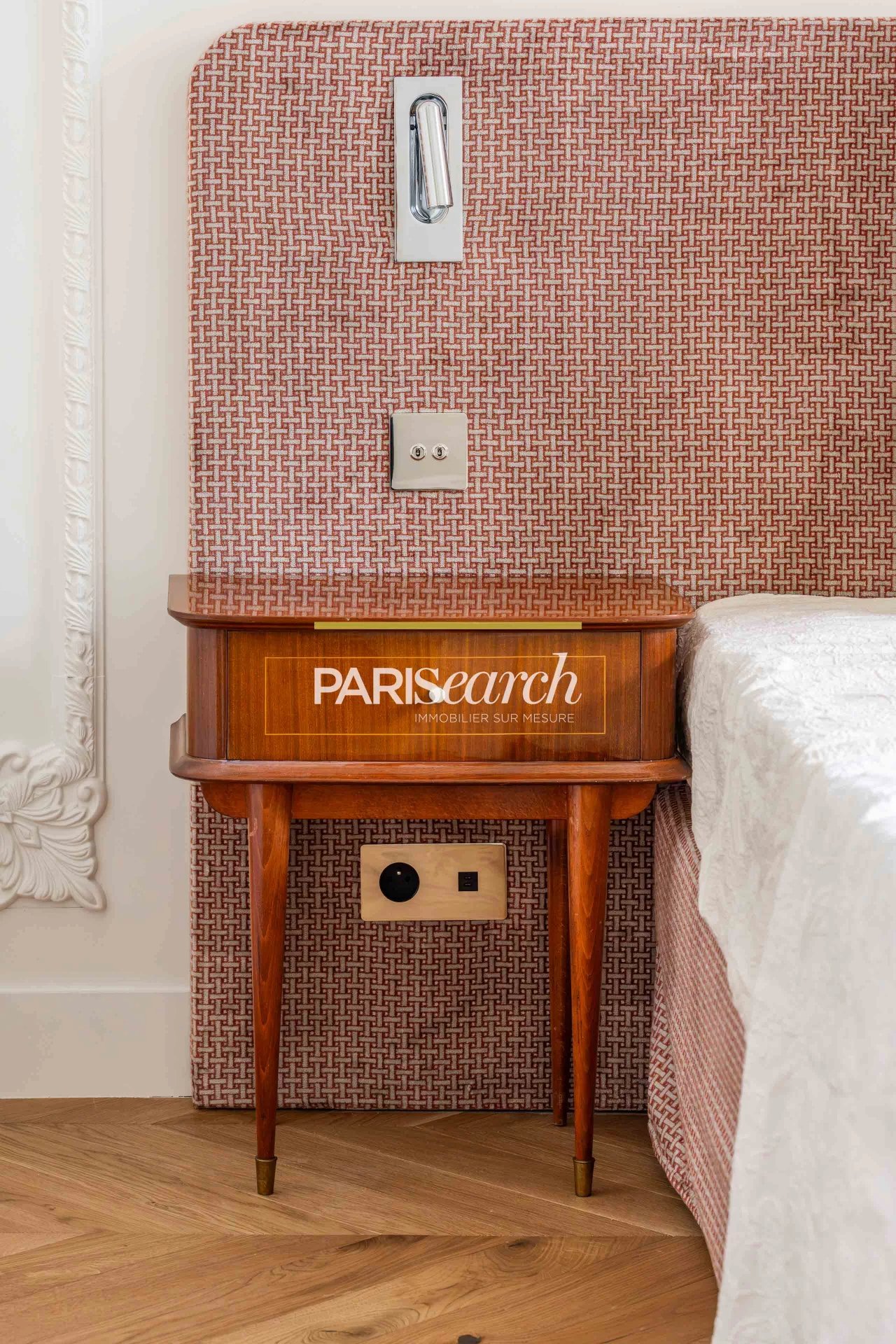 AV MARCEAU-HOTEL FOUR SEASONS