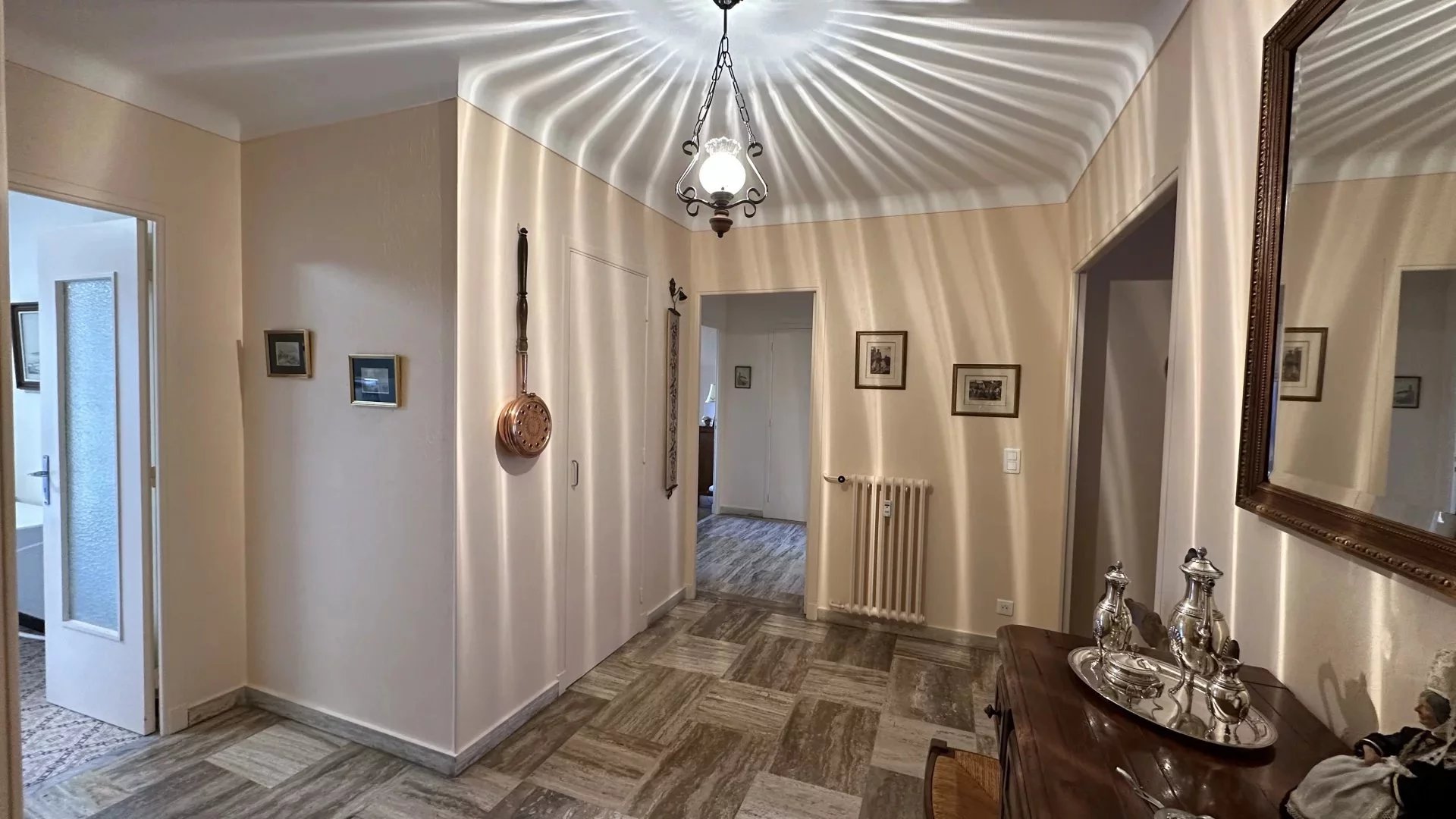 Leibrente Wohnung Menton Centenaire