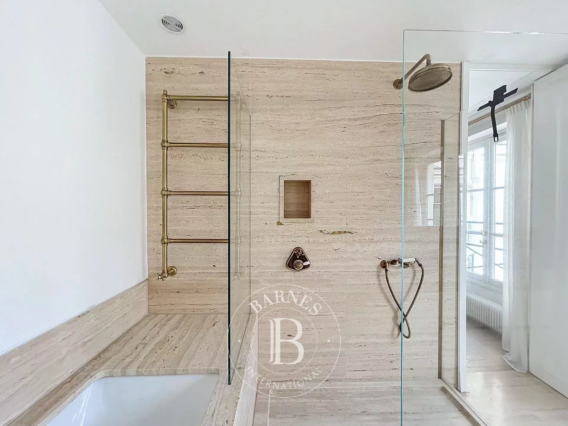 Daire Paris 8ème - picture 9