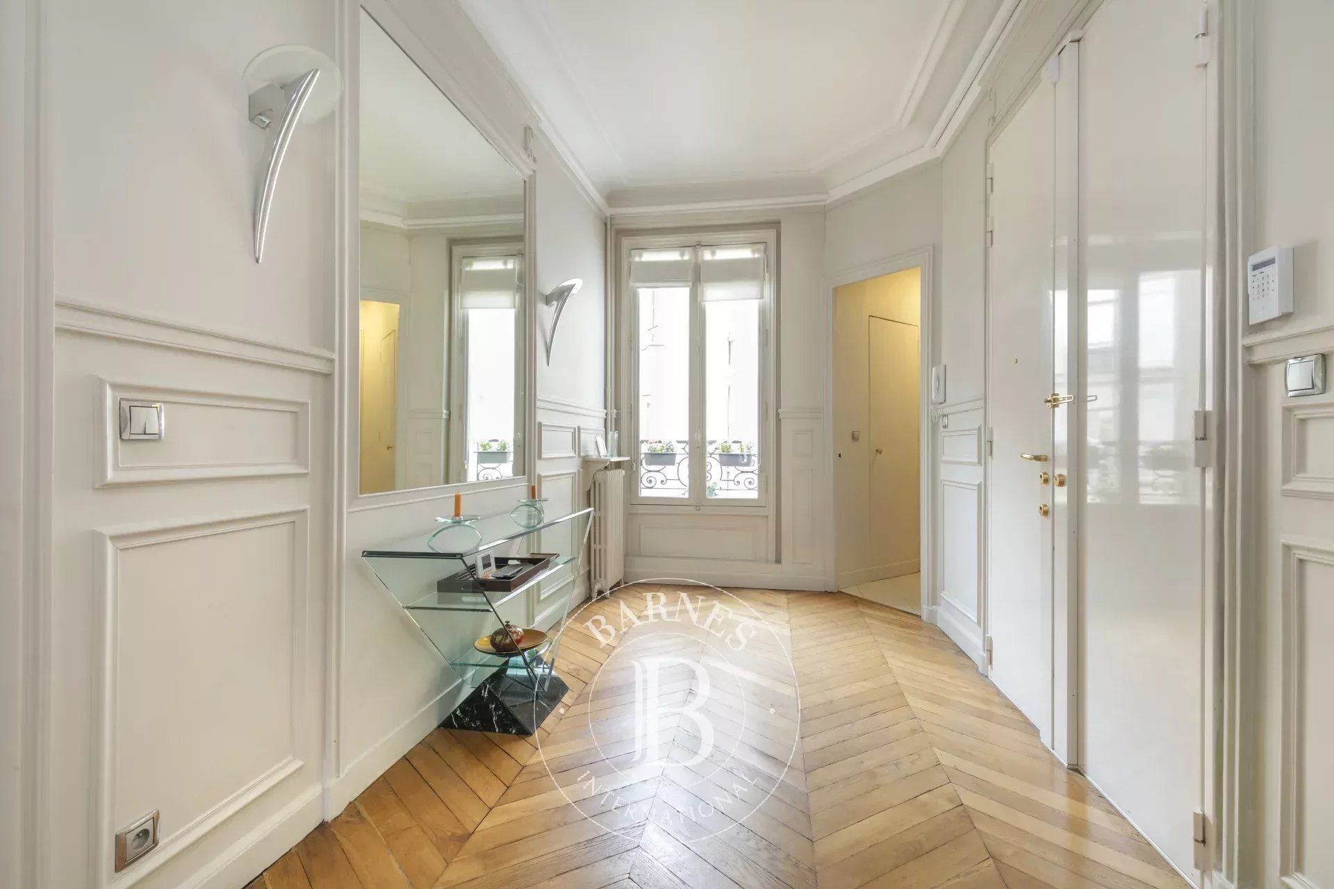 Daire Paris 8ème - picture 12