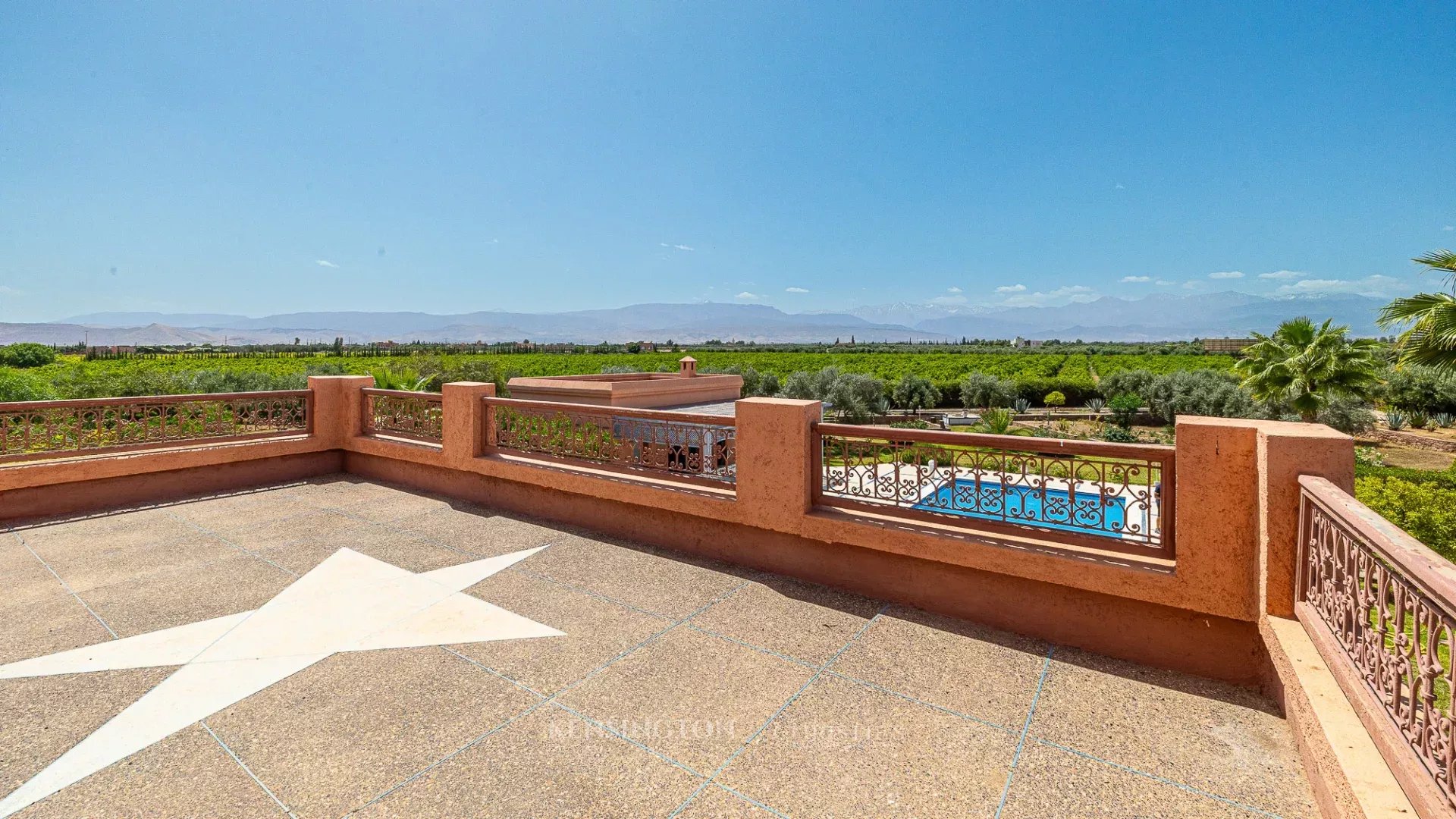 7 Bedroom Villa/Townhouse's Image 48
