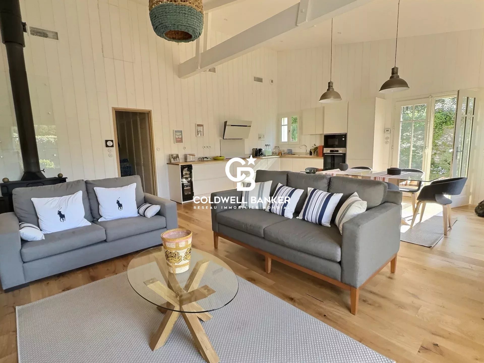 Agence immobilière de Silver Coast Int. Realty