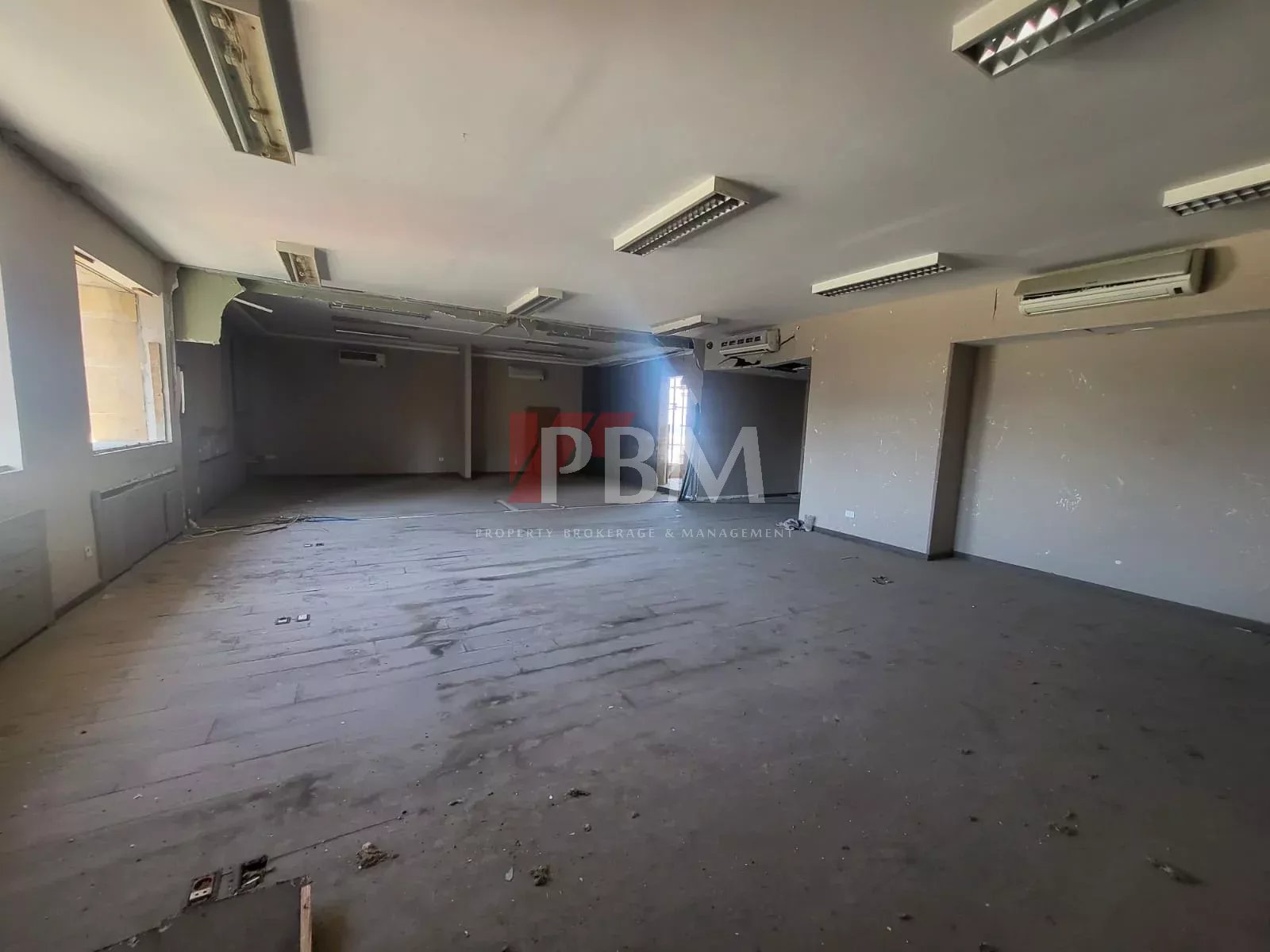 بيع مكتب بيروت Mar Mikhael
