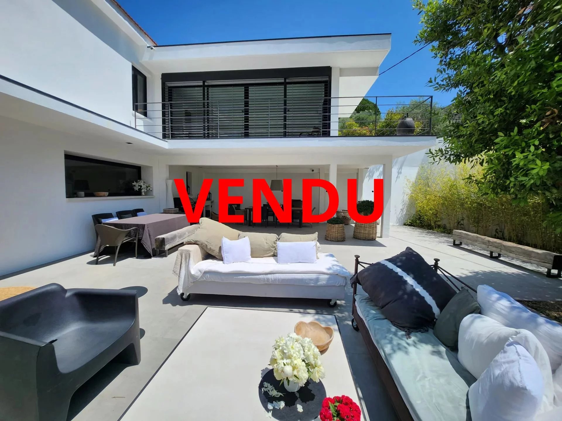 BIOT - VILLA RENOVEE