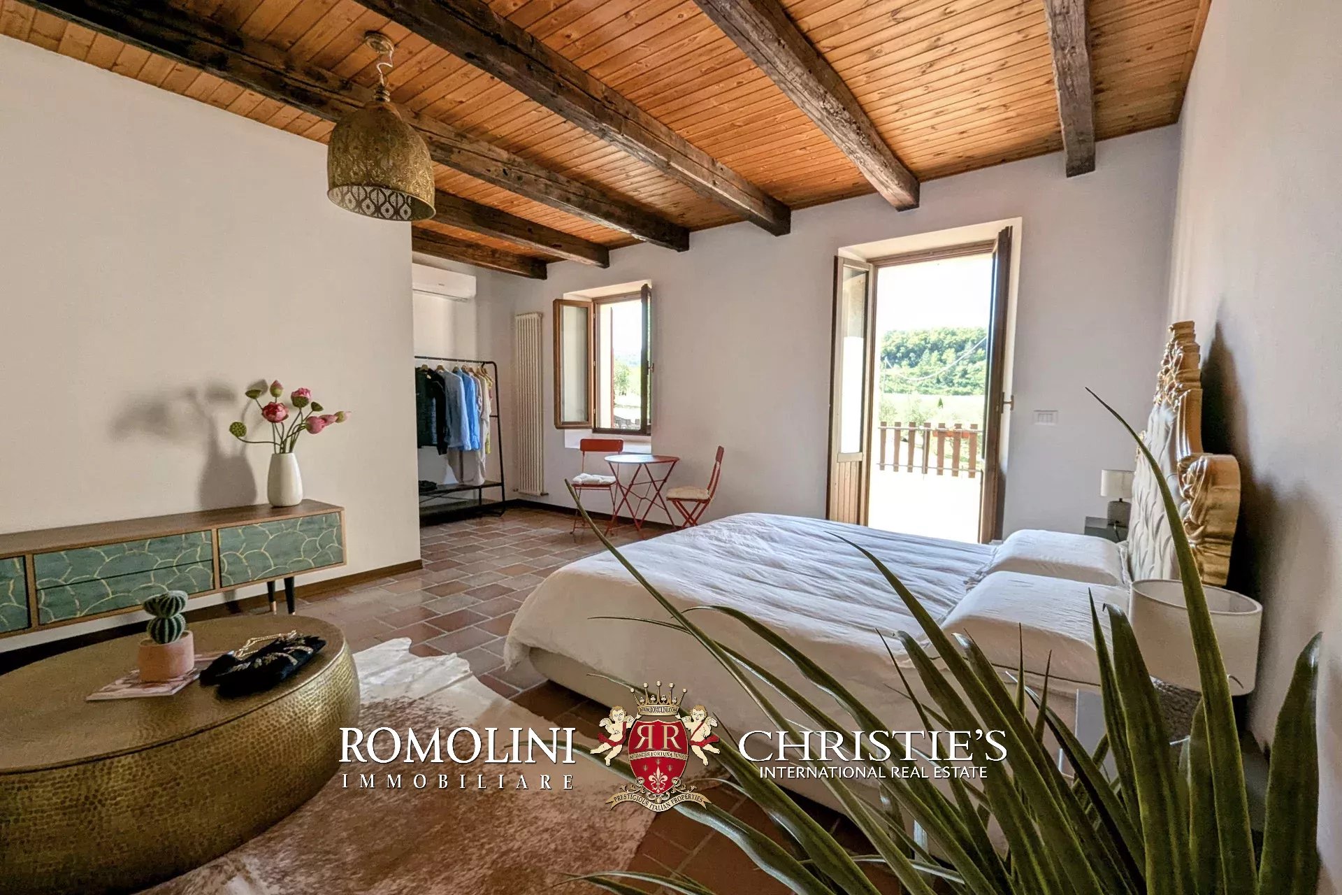 3 Bedroom Villa/Townhouse's Image 47